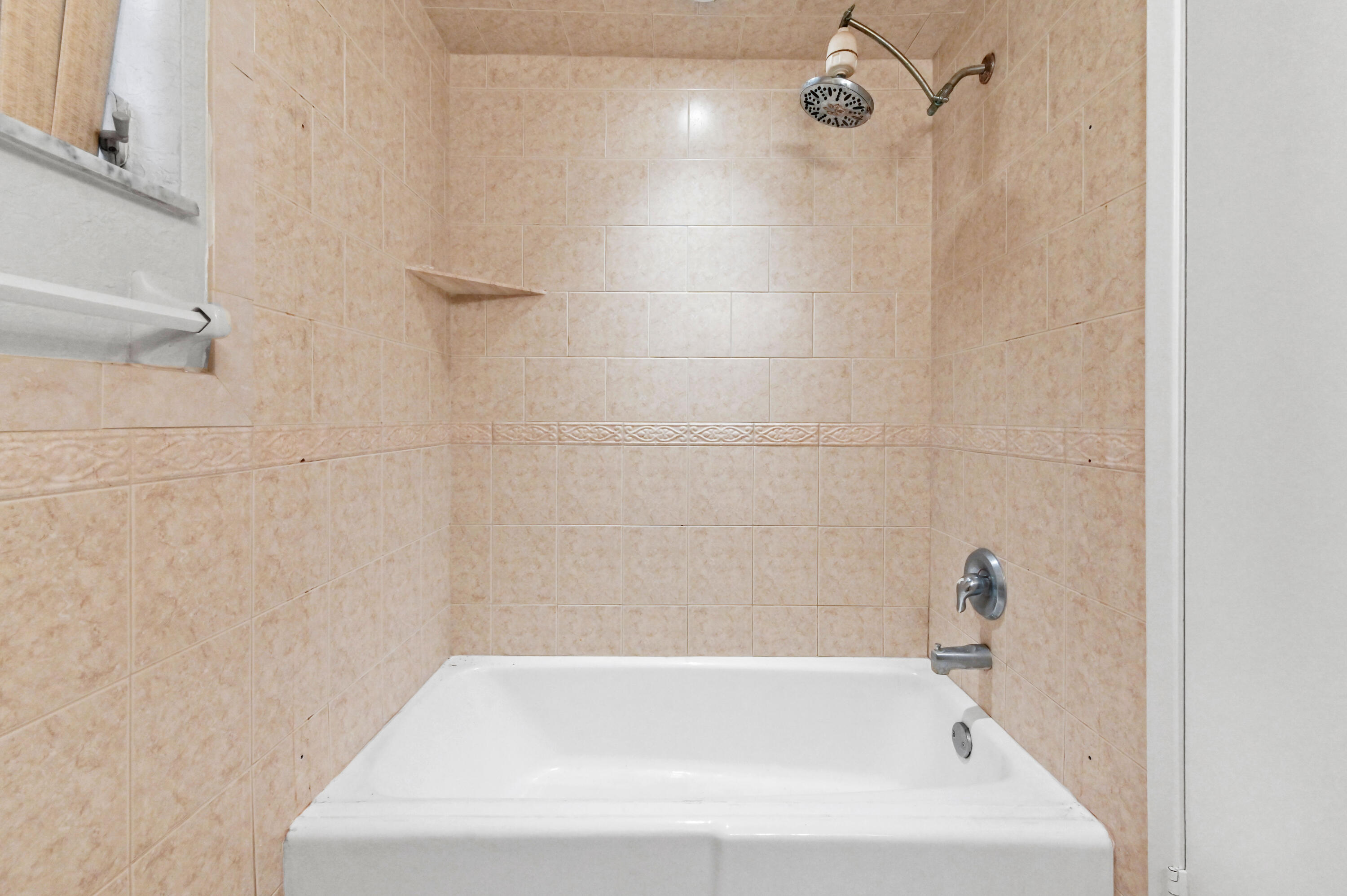 ENCLAVE SANDPIPER - Residential