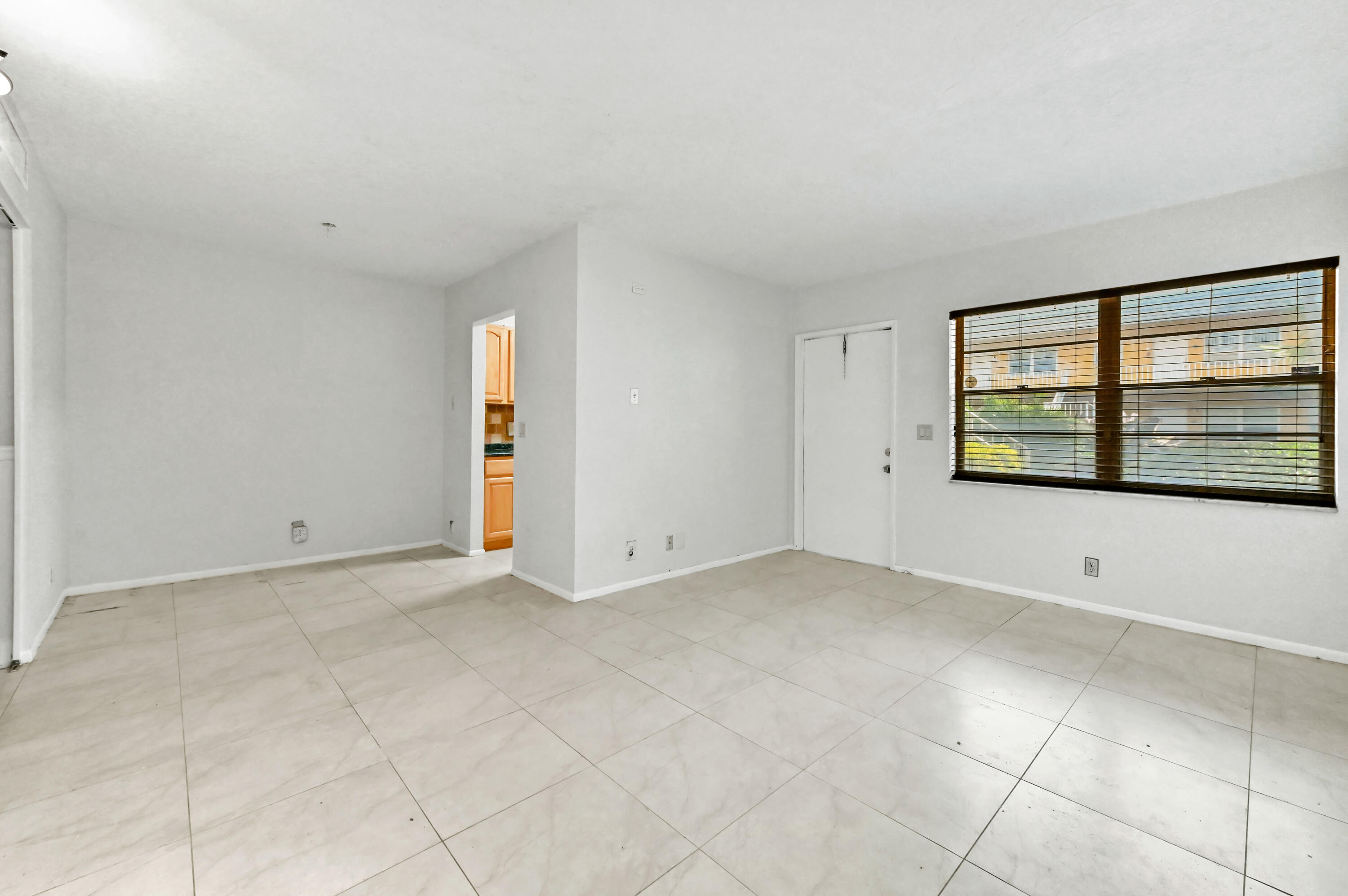 ENCLAVE SANDPIPER - Residential