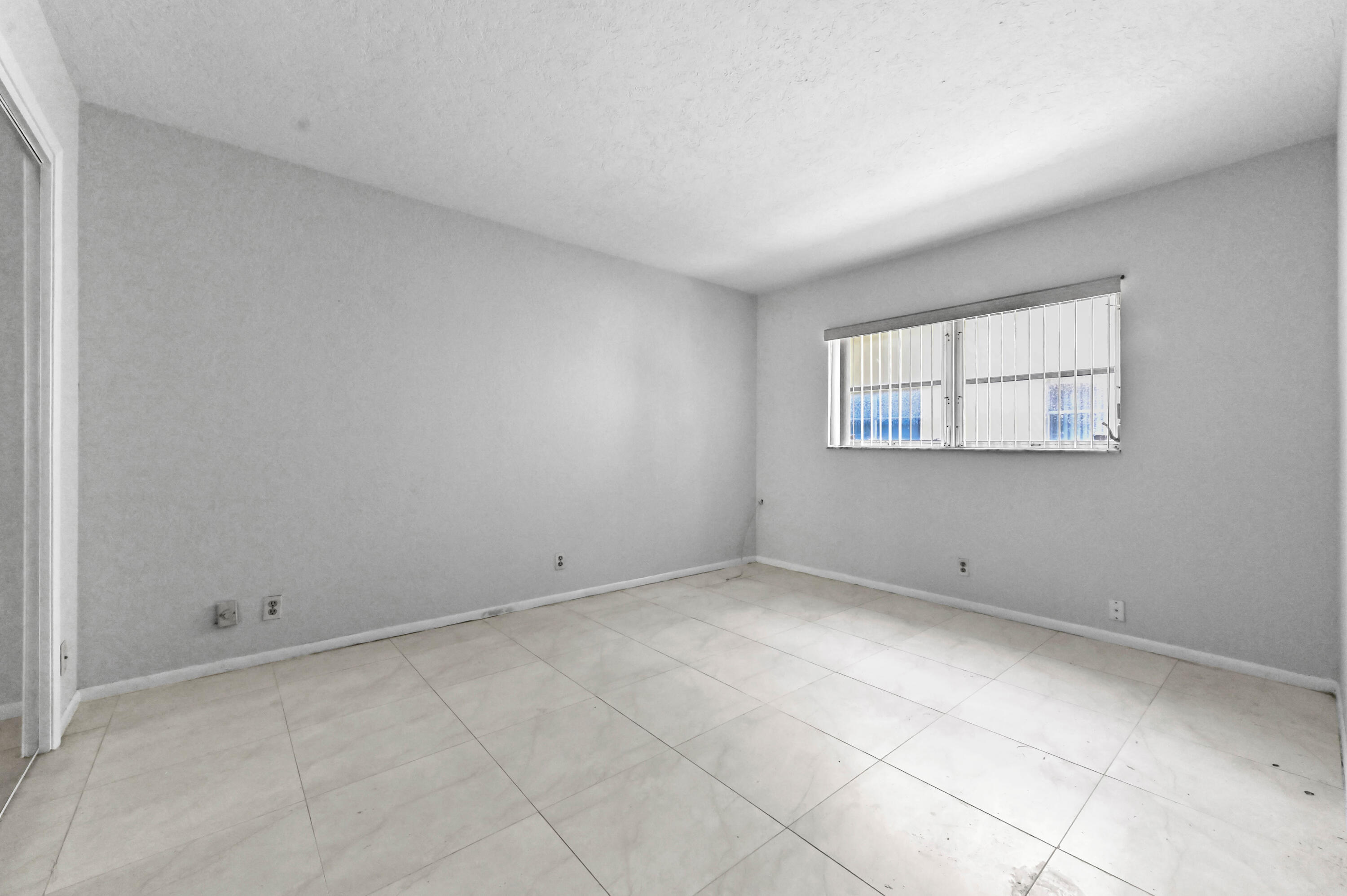 ENCLAVE SANDPIPER - Residential