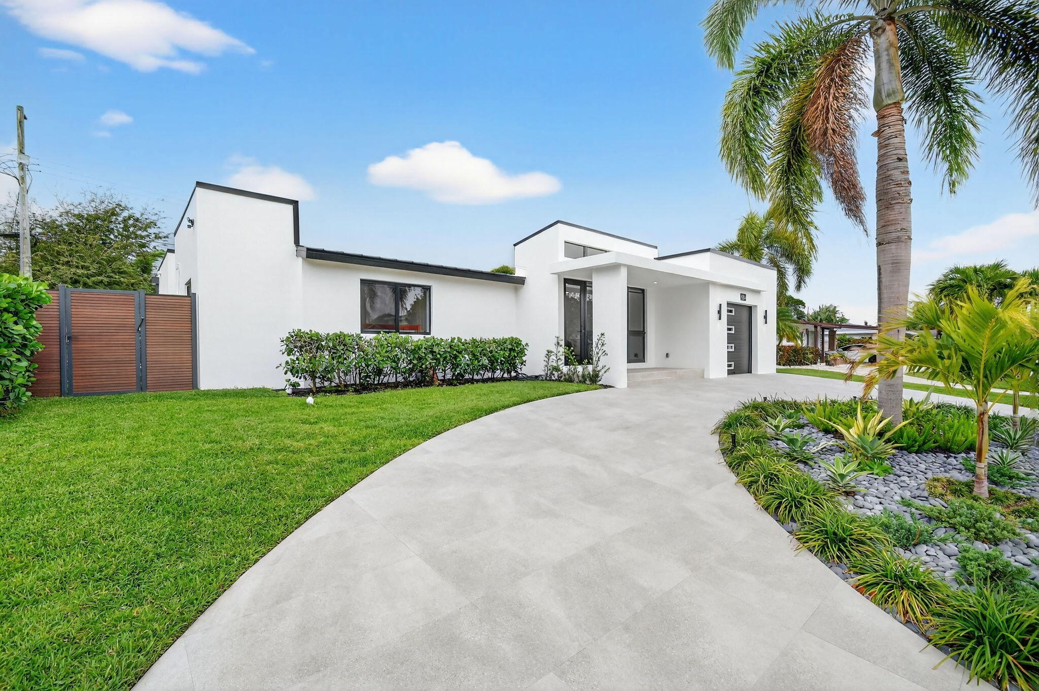 NORTH PALM BEACH VILLAGE OF 1 - Residential