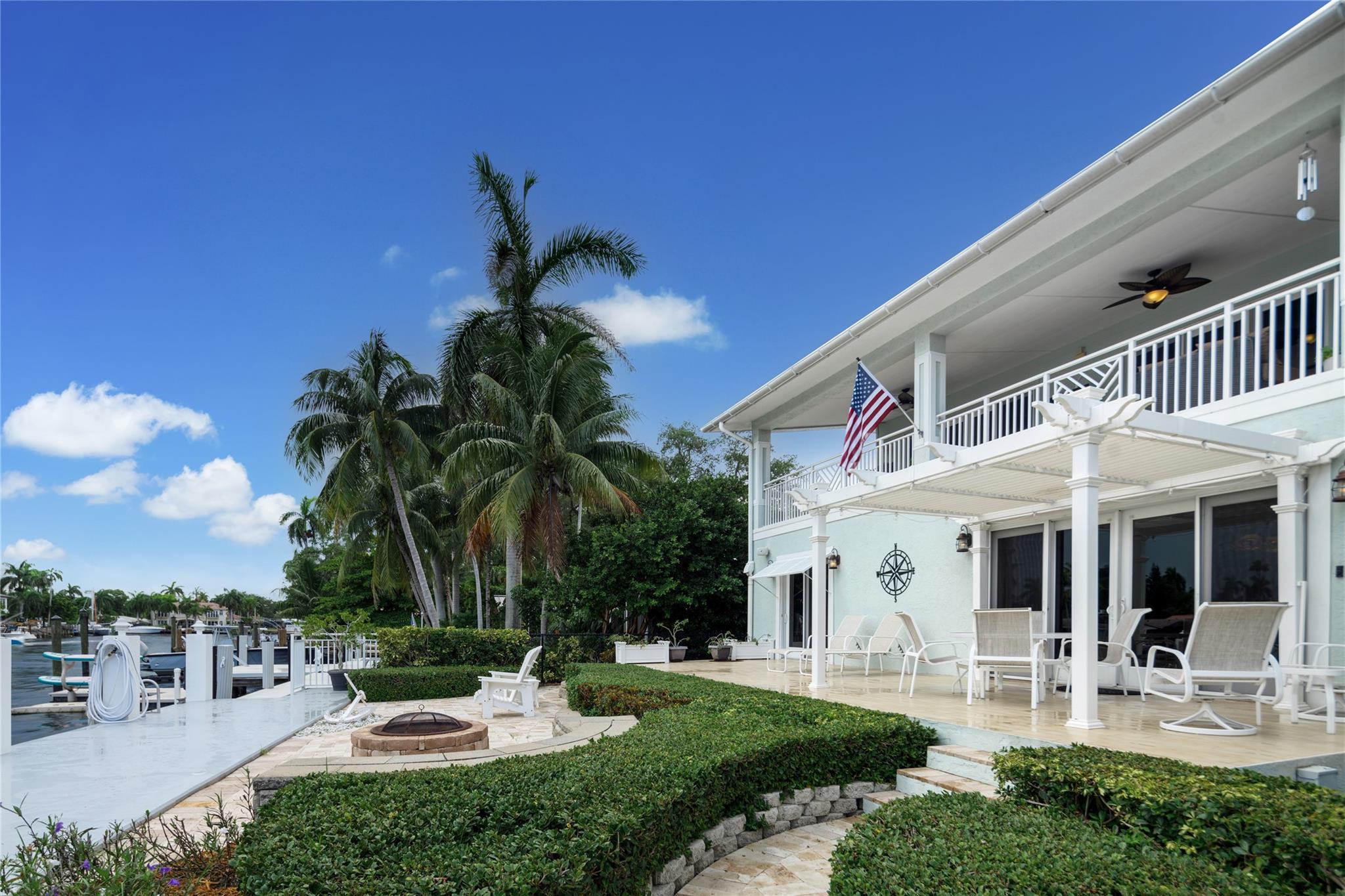 Sailboat Bend - Residential