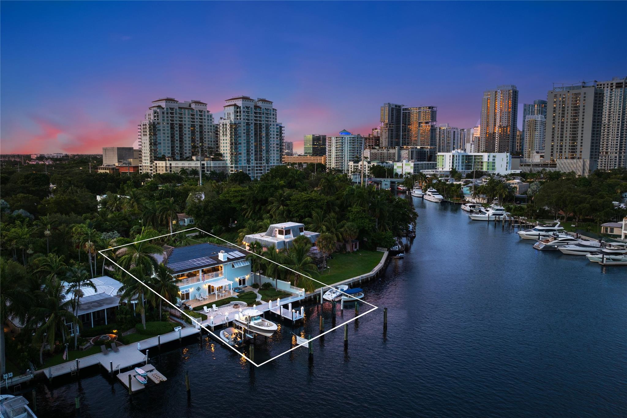 Sailboat Bend - Residential