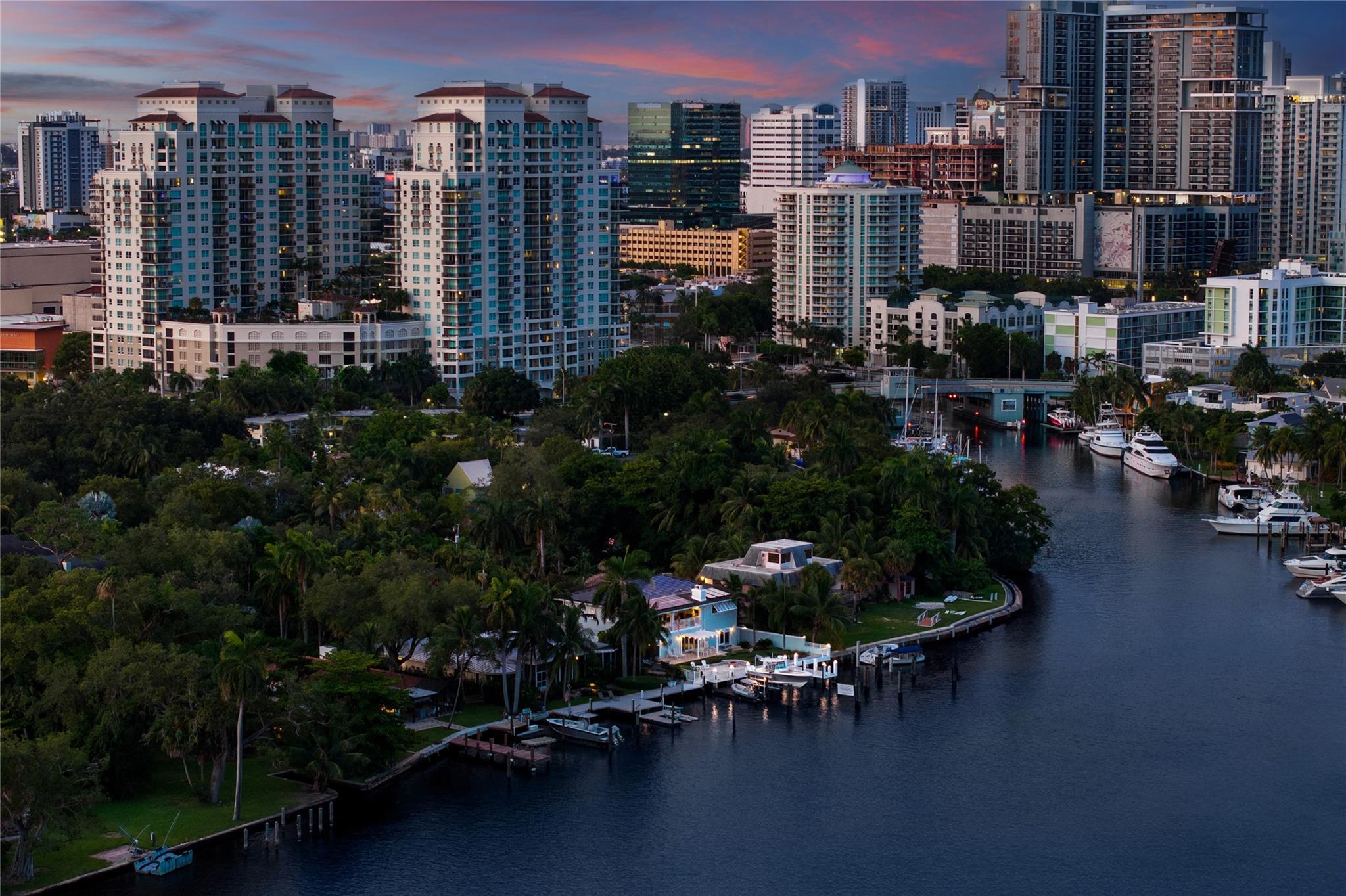 Sailboat Bend - Residential