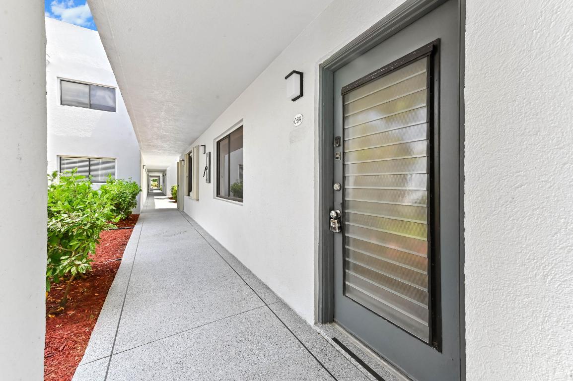 LAKES OF DELRAY - Residential