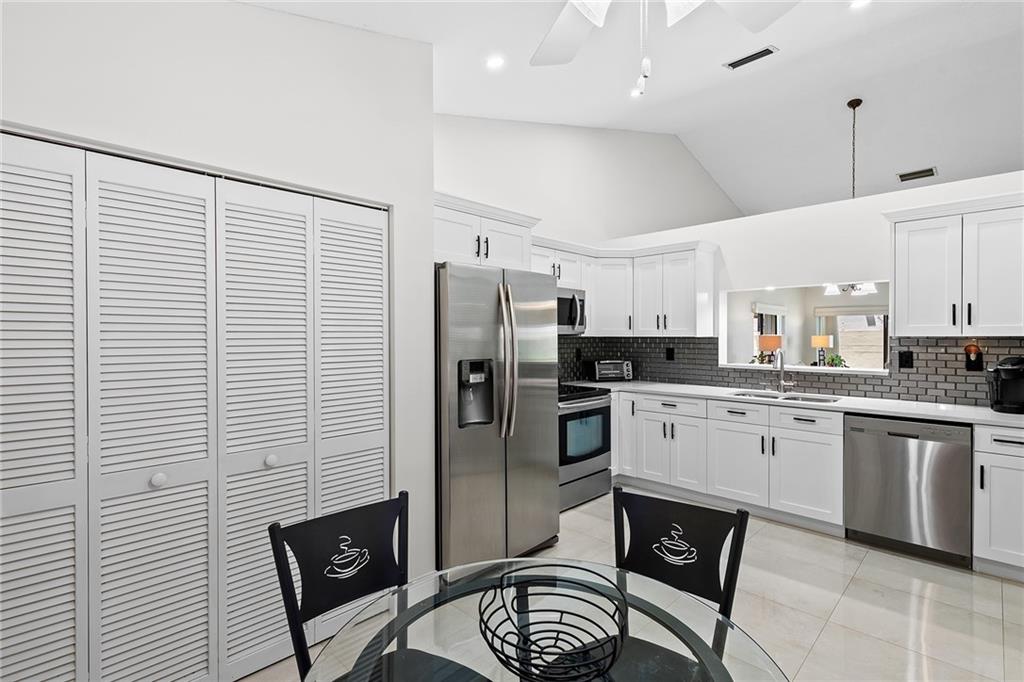 BROOKWOOD GARDENS - Residential