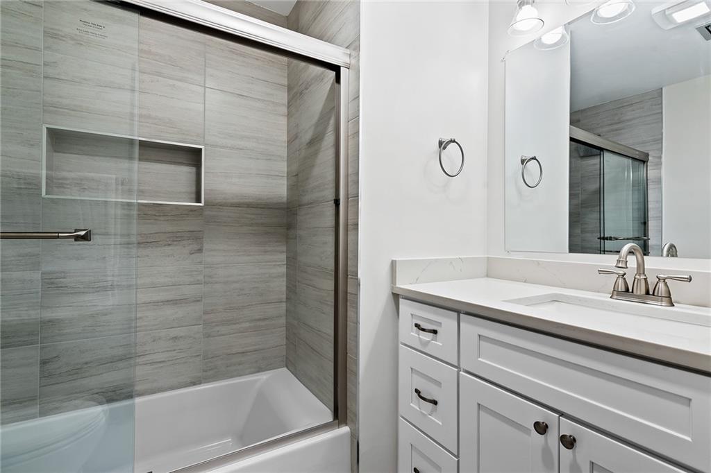 BROOKWOOD GARDENS - Residential