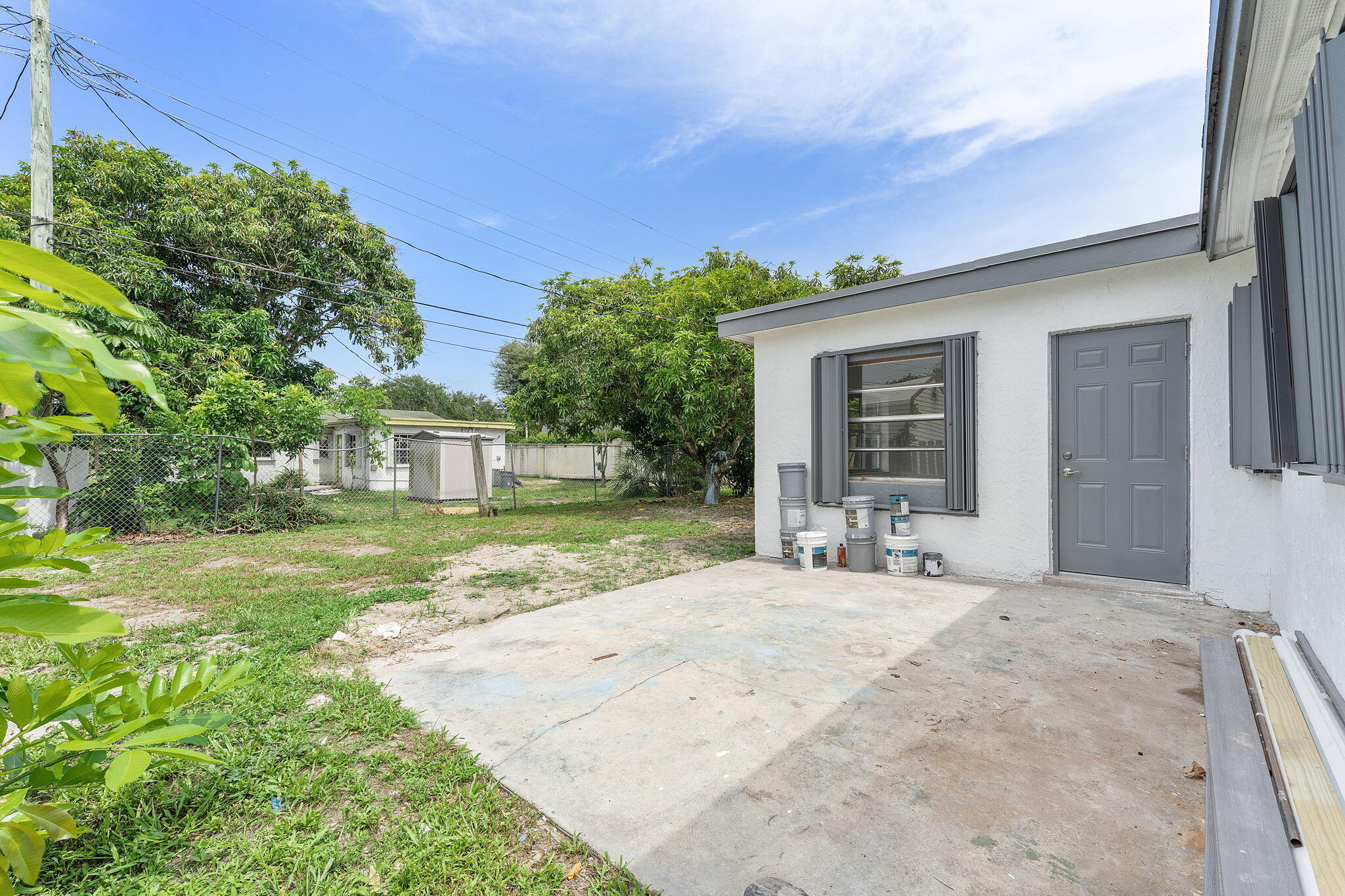 COLLEGE PARK - Residential Lease