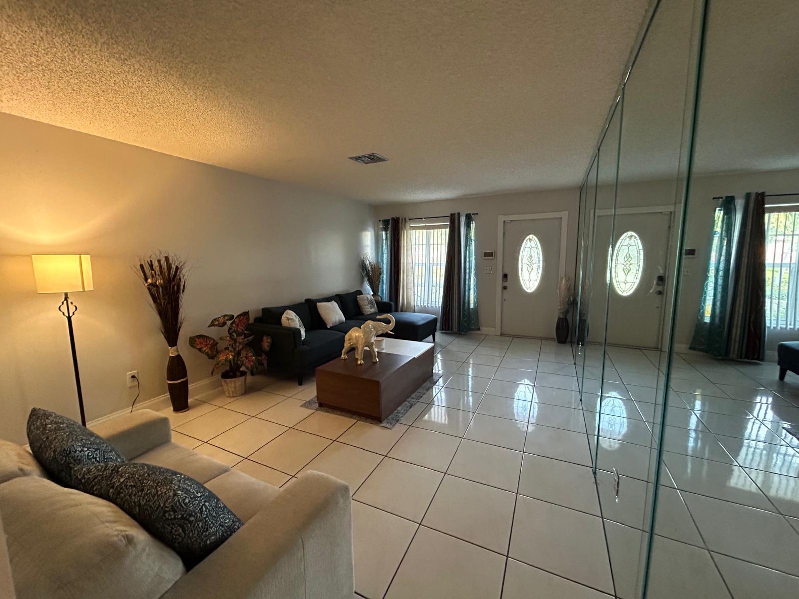 LAUDERDALE NORTH PARK SECTION 6 - Residential
