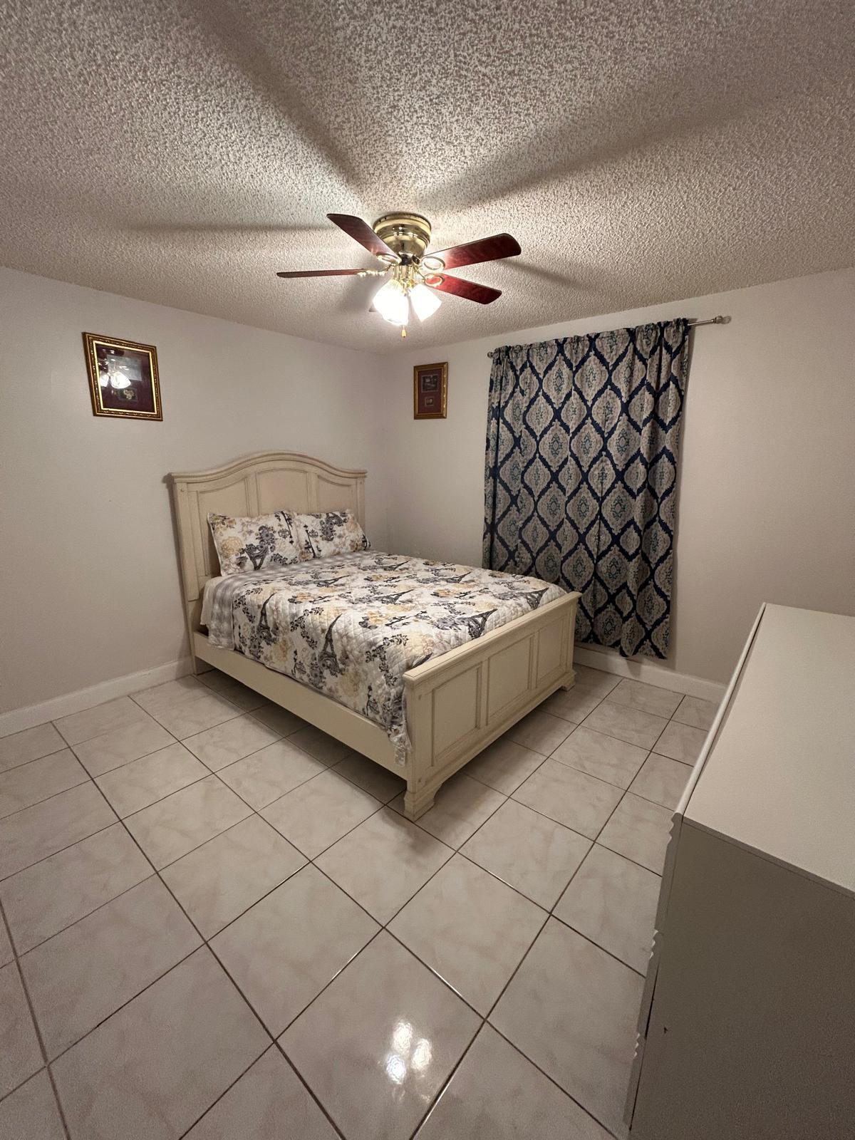 LAUDERDALE NORTH PARK SECTION 6 - Residential