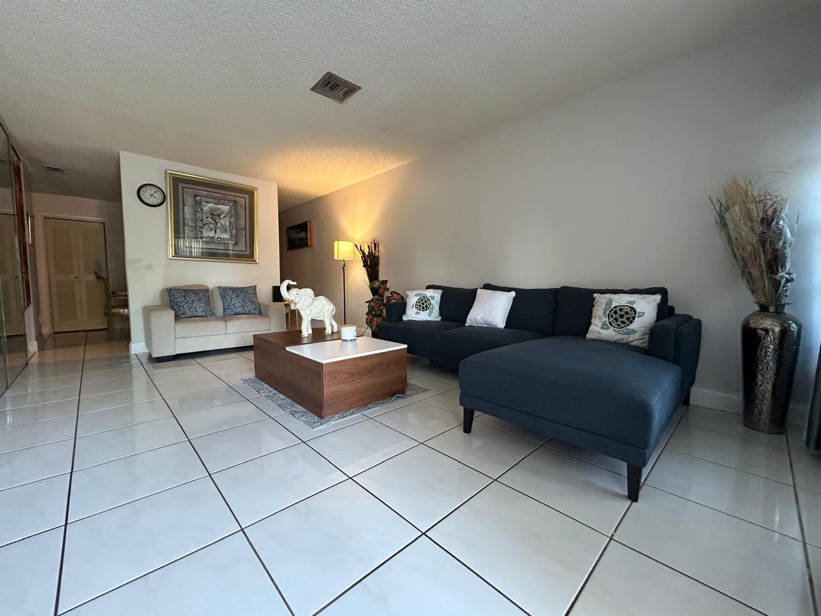 LAUDERDALE NORTH PARK SECTION 6 - Residential
