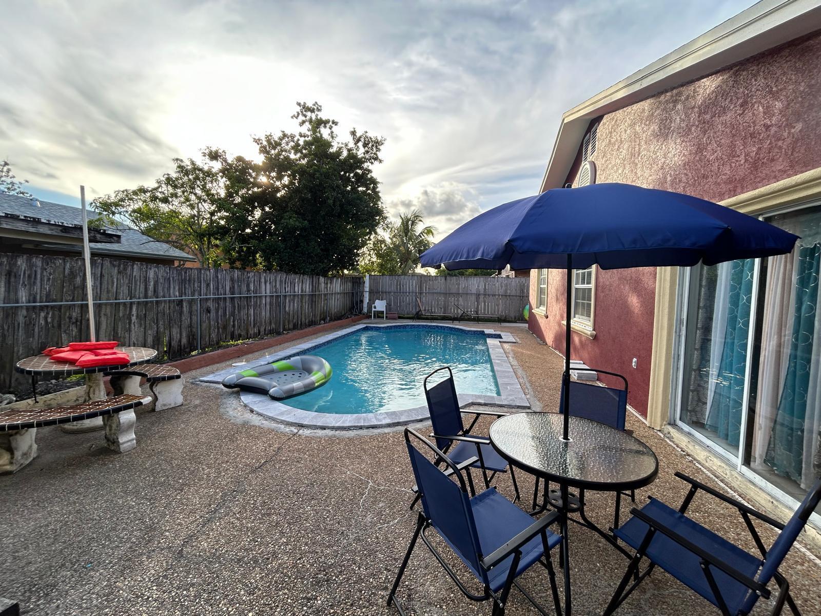LAUDERDALE NORTH PARK SECTION 6 - Residential