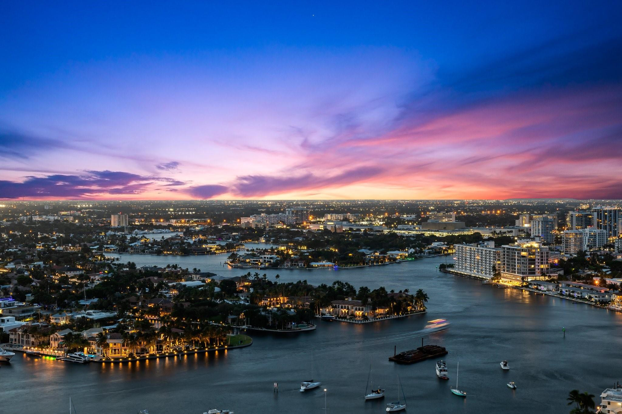 Las Olas Beach Club Condo - Residential