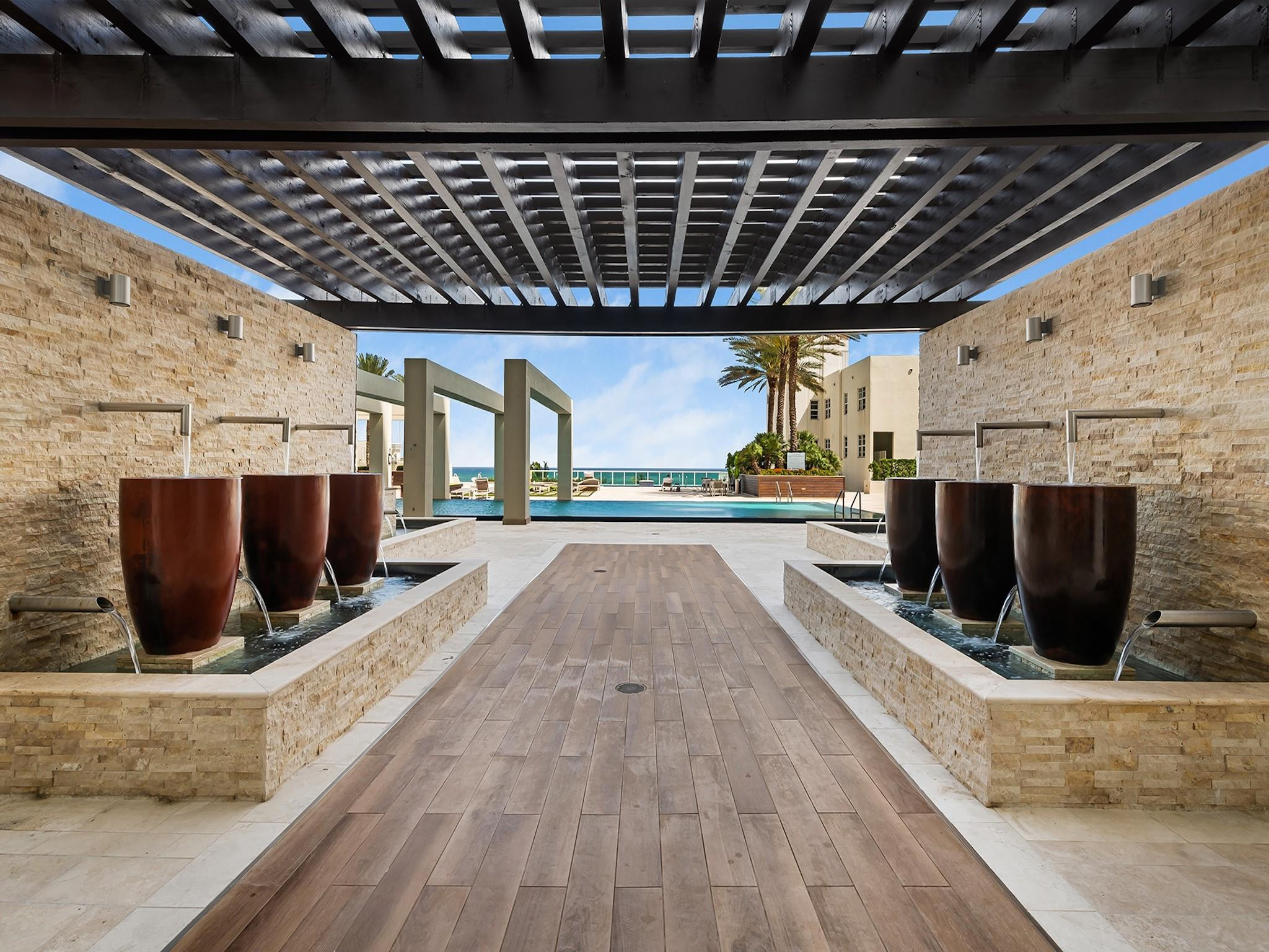 Las Olas Beach Club Condo - Residential