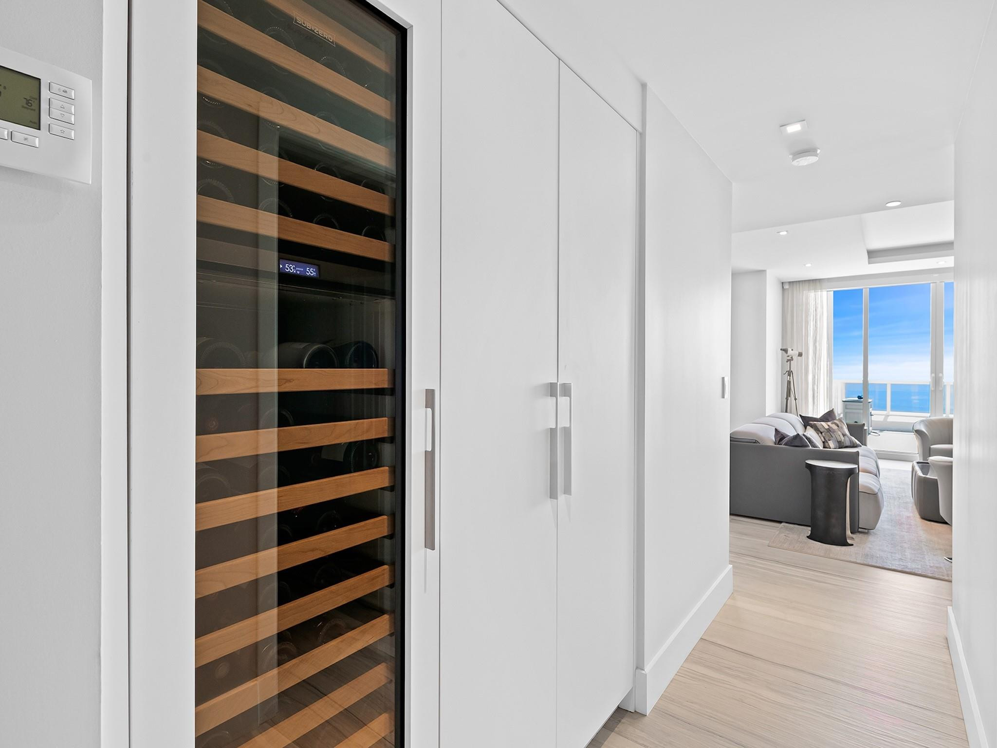 Las Olas Beach Club Condo - Residential
