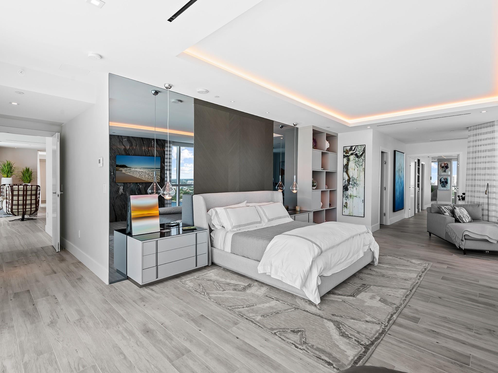 Las Olas Beach Club Condo - Residential