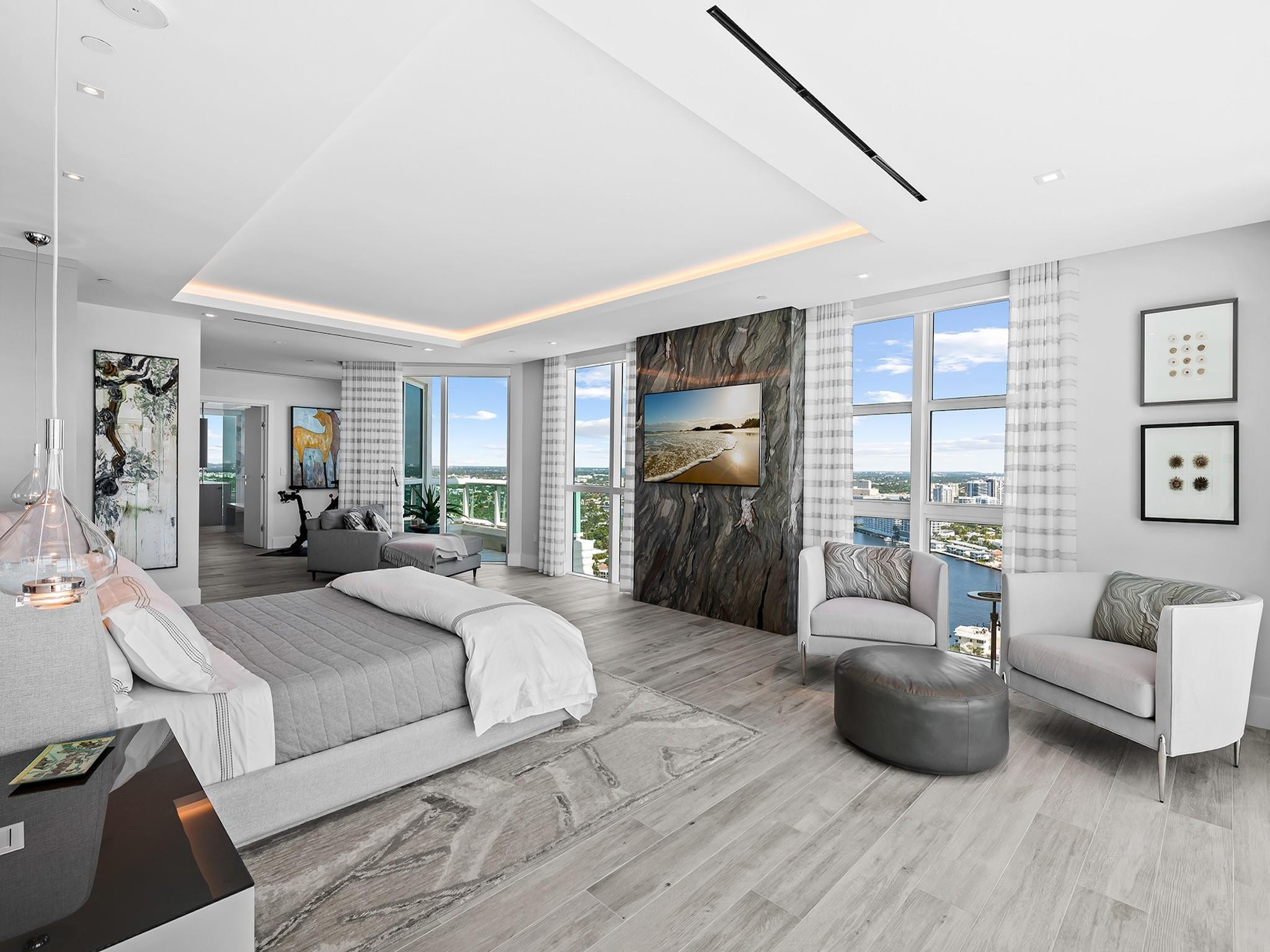 Las Olas Beach Club Condo - Residential