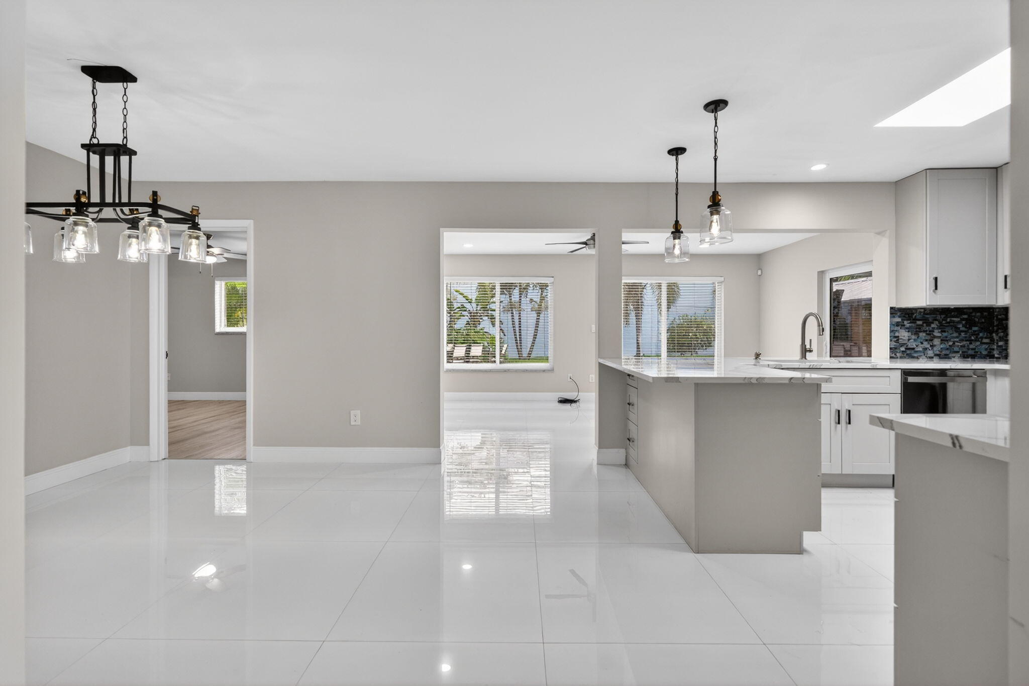 PALM BEACH GARDENS 5 - Residential
