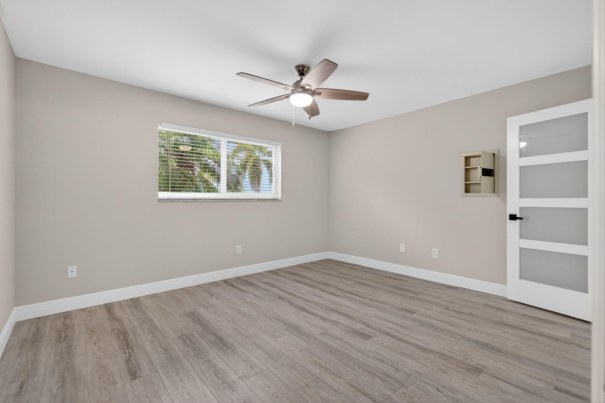 PALM BEACH GARDENS 5 - Residential