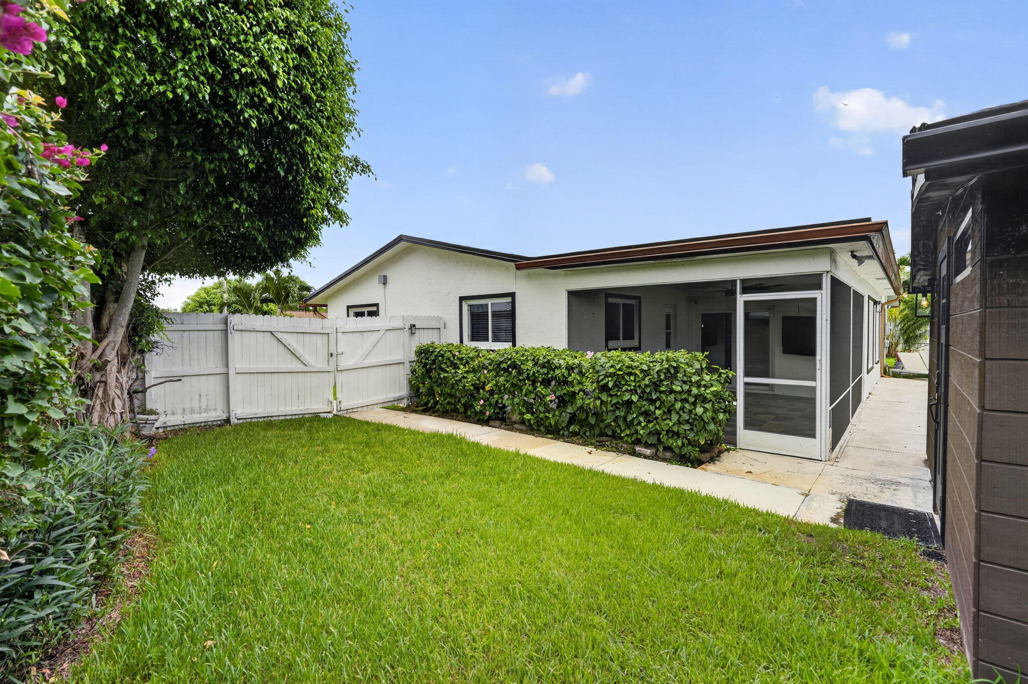 PALM BEACH GARDENS 5 - Residential