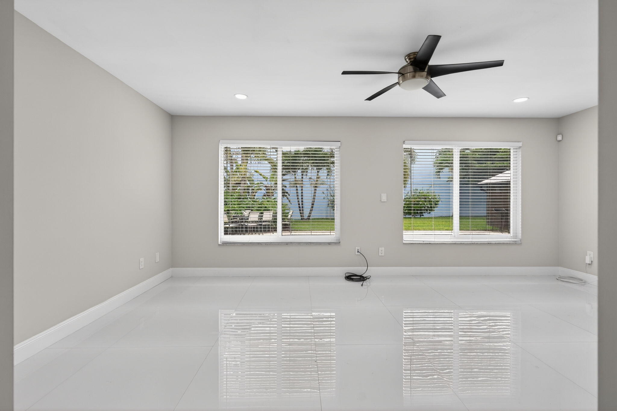PALM BEACH GARDENS 5 - Residential