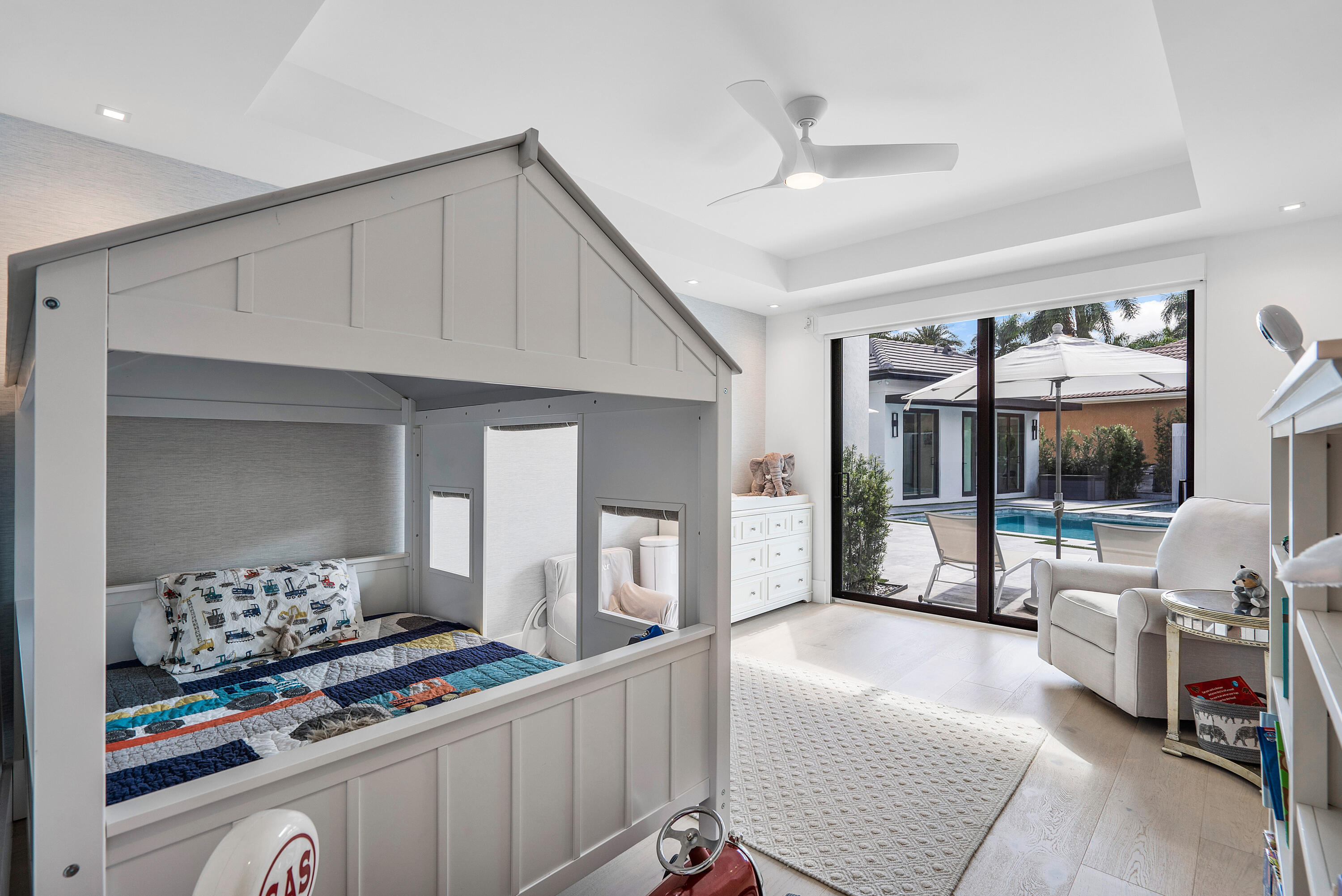 BALLENISLES POD 14 - Residential