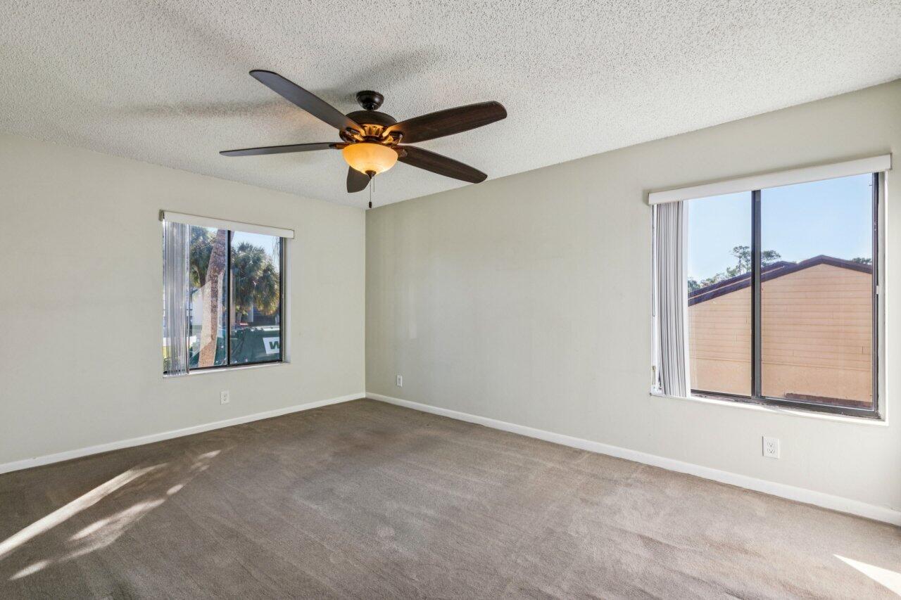 PINE RIDGE NORTH II COND DECL FILED 10-1-82 - Residential