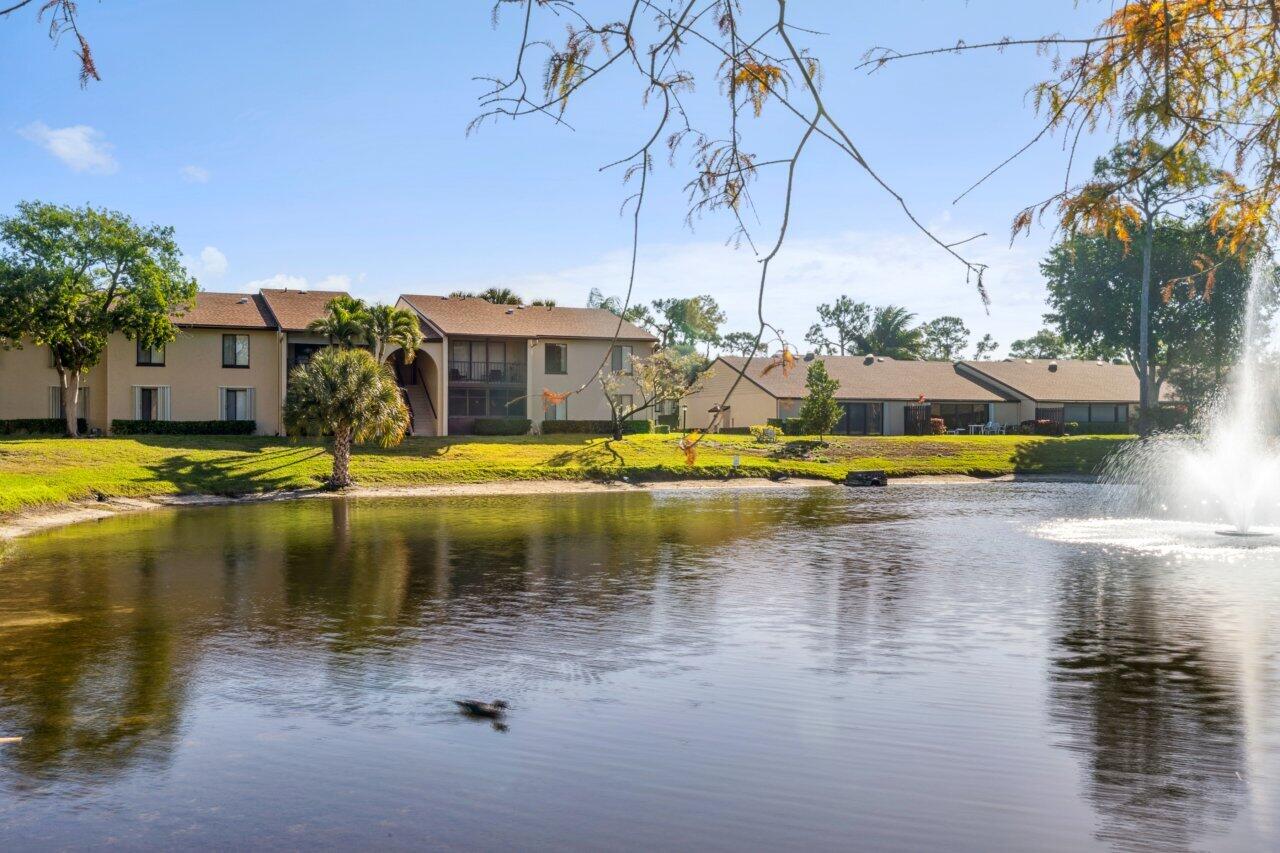 PINE RIDGE NORTH II COND DECL FILED 10-1-82 - Residential