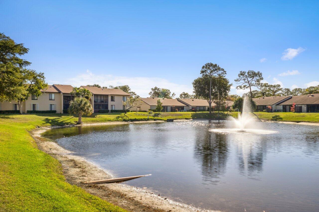 PINE RIDGE NORTH II COND DECL FILED 10-1-82 - Residential