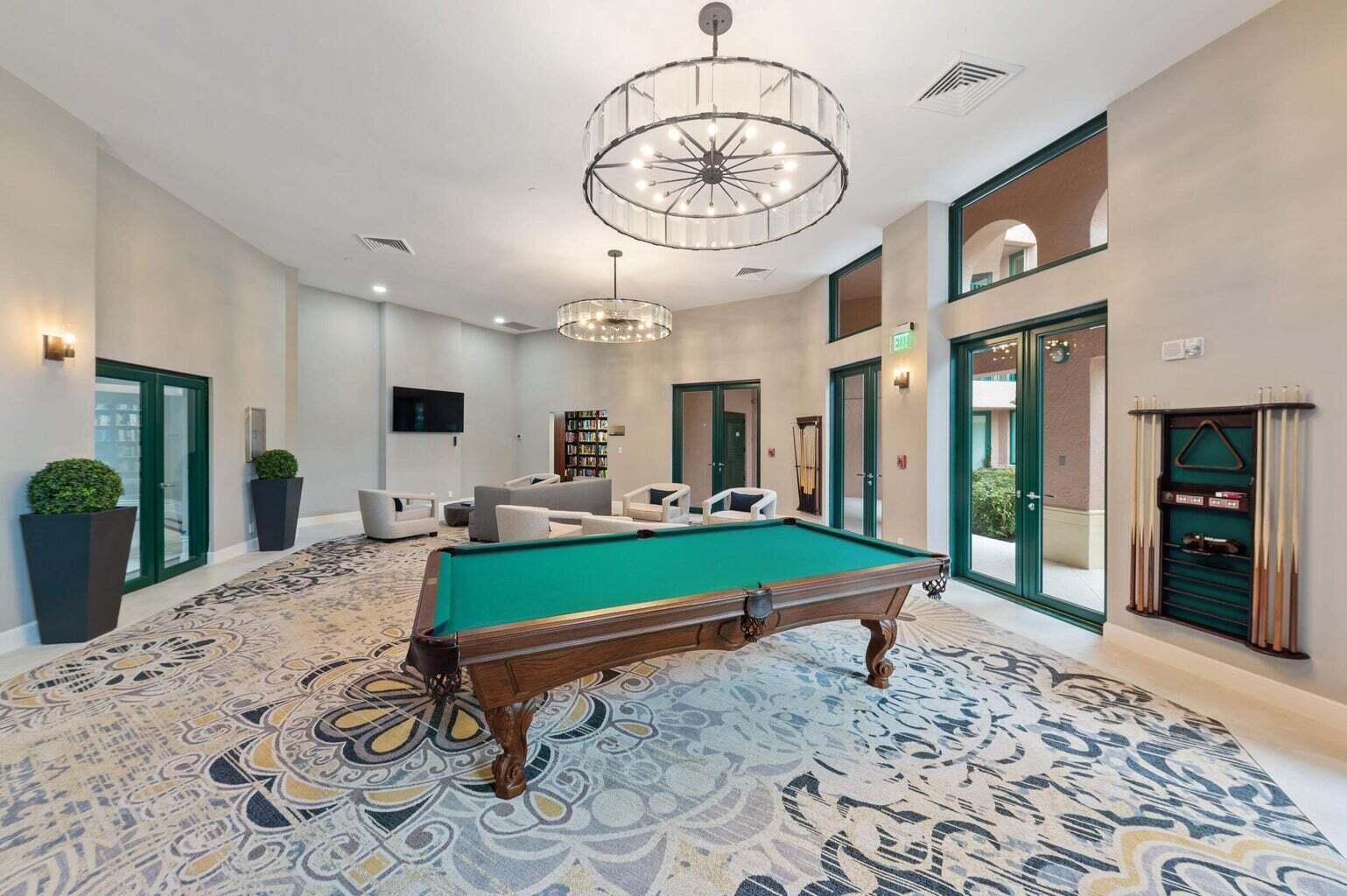 MIZNER COURT CONDO - Residential
