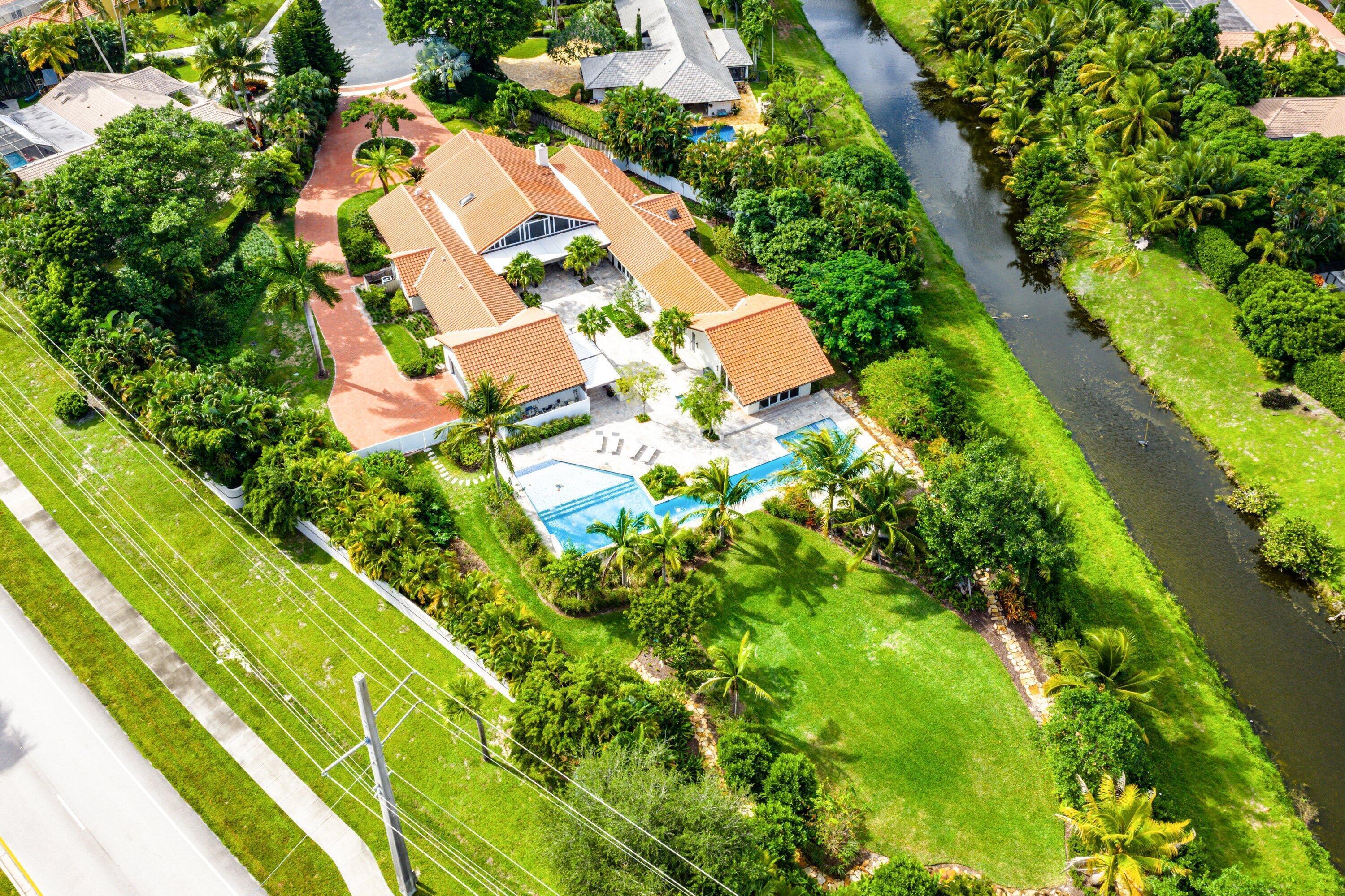 ESTANCIA III OF VIA VERDE - Residential
