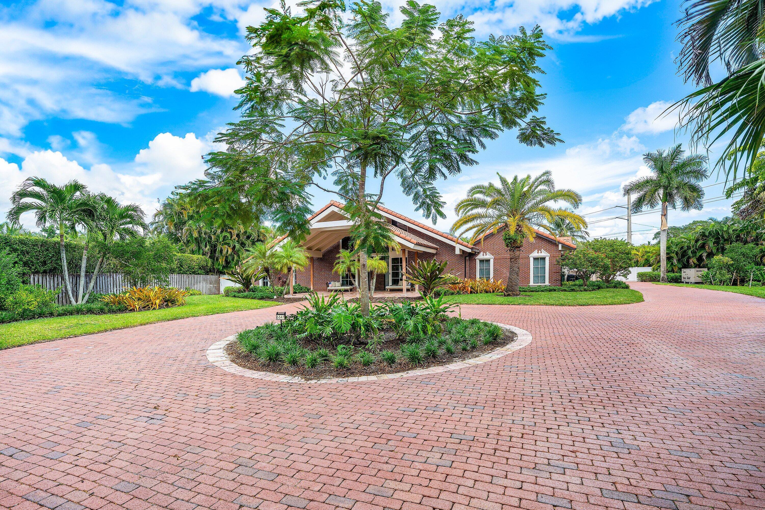 ESTANCIA III OF VIA VERDE - Residential