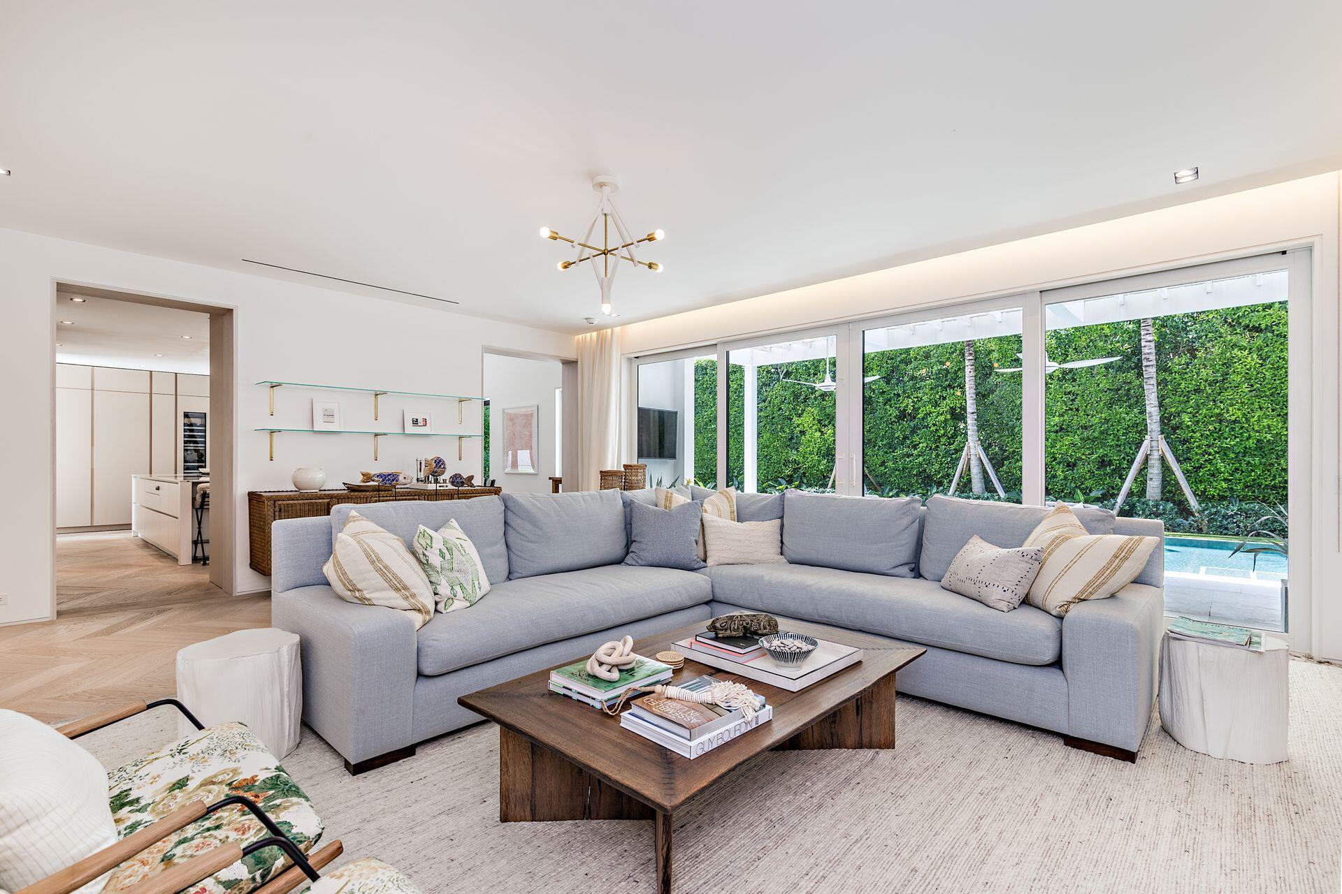 NORTH SHORE - Residential