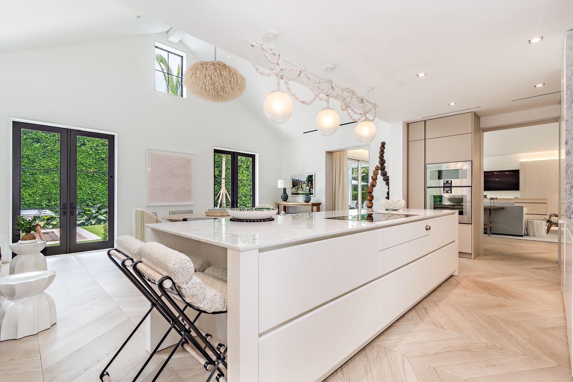 NORTH SHORE - Residential