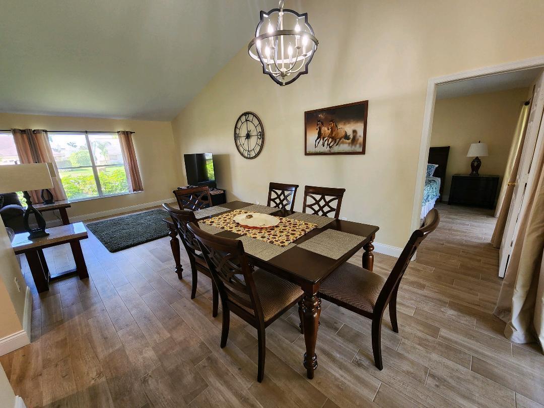 SUGAR POND MANOR OF WELLINGTON - Residential Lease