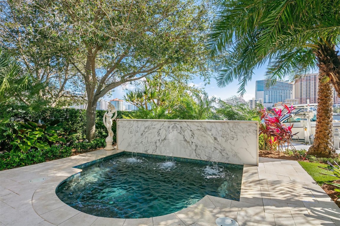 PELICAN ISLE 21-19 B - Residential