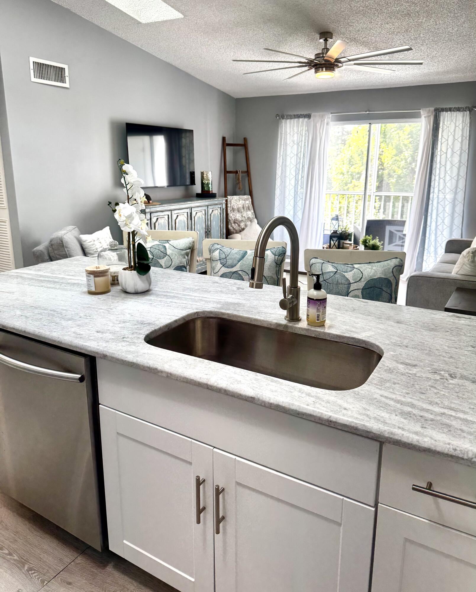 ANCHORAGE ON THE ST LUCIE, A CONDOMINIUM - Residential Lease