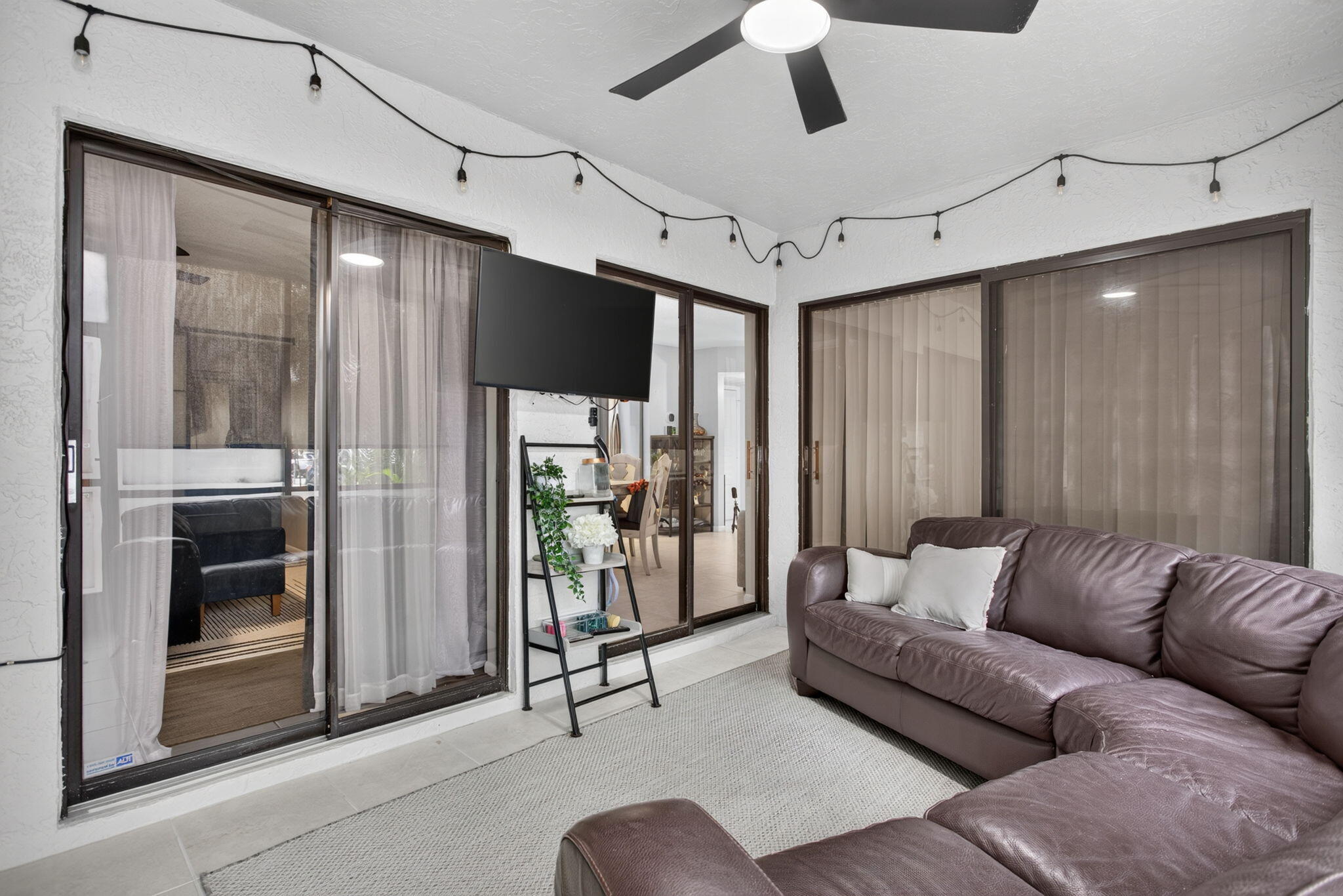 KARANDA VILLAGE V-B CONDO - Residential