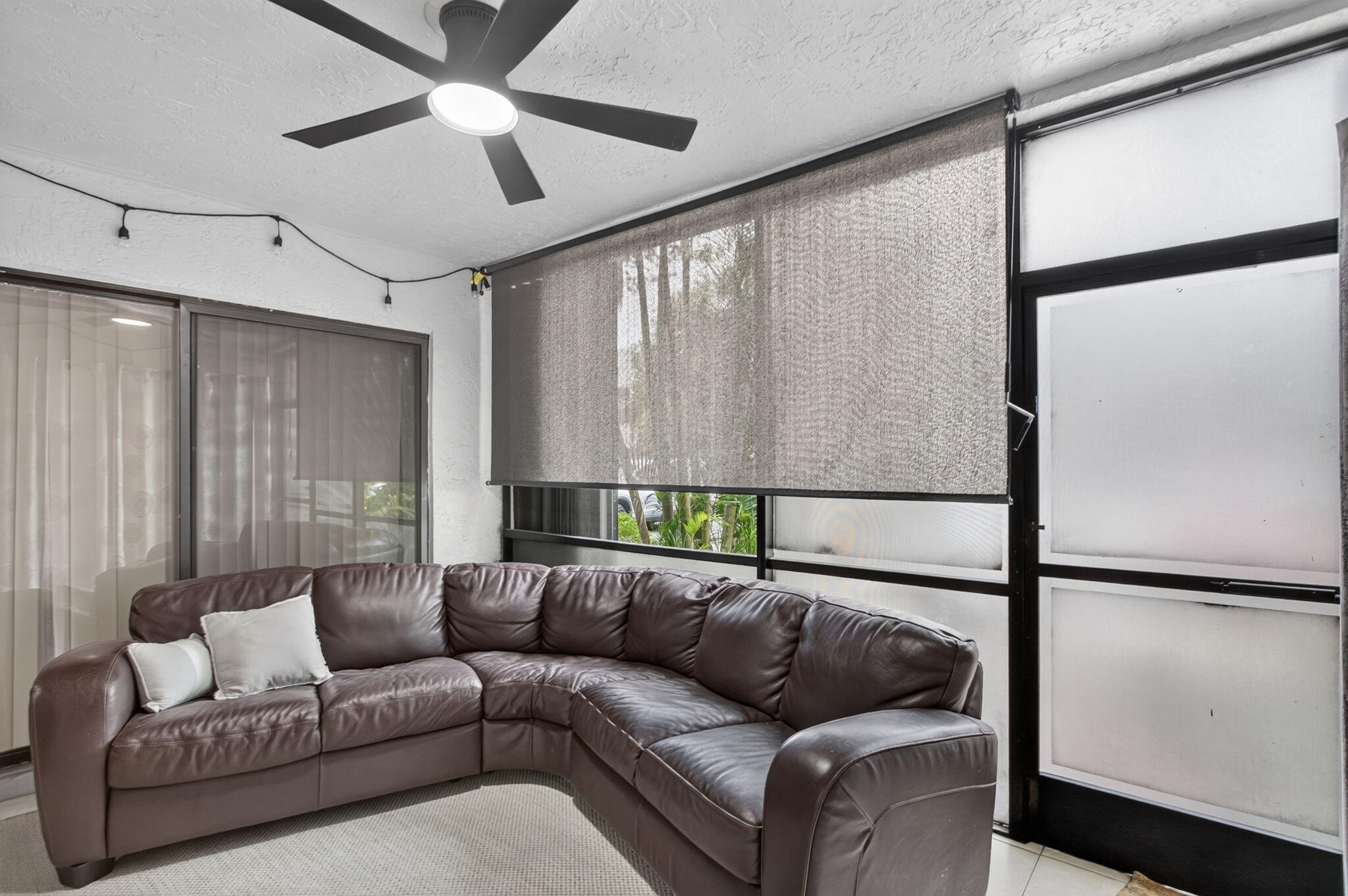 KARANDA VILLAGE V-B CONDO - Residential