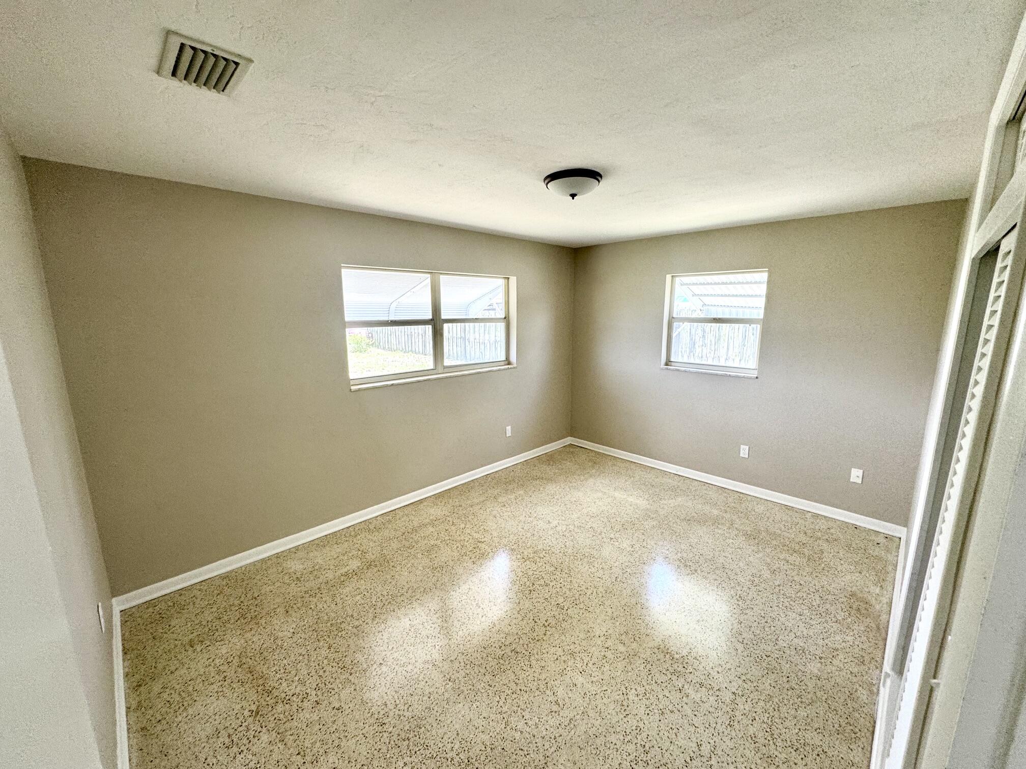 SEBASTIAN HIGHLANDS UNIT 9 - Residential