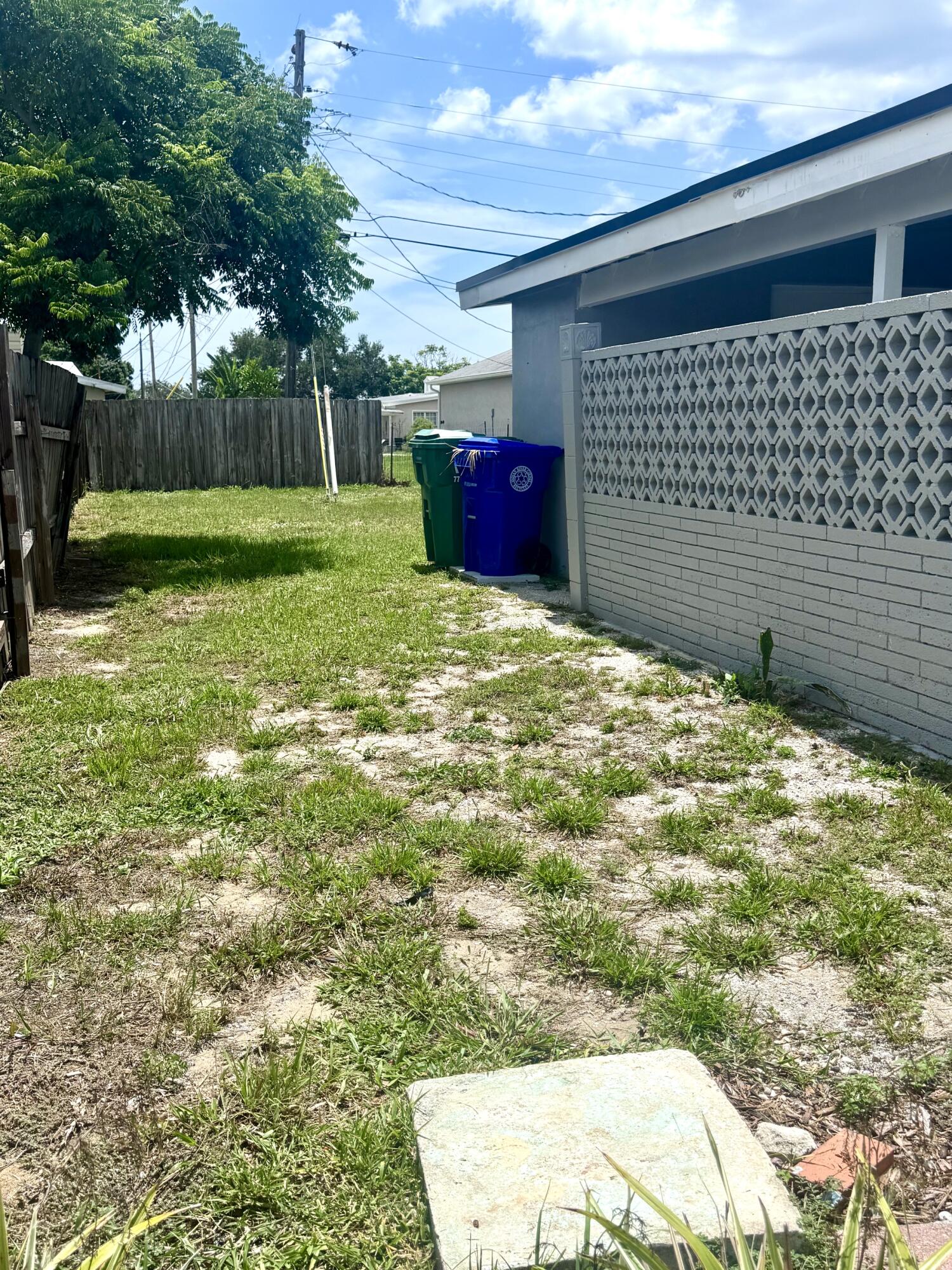 SEBASTIAN HIGHLANDS UNIT 9 - Residential