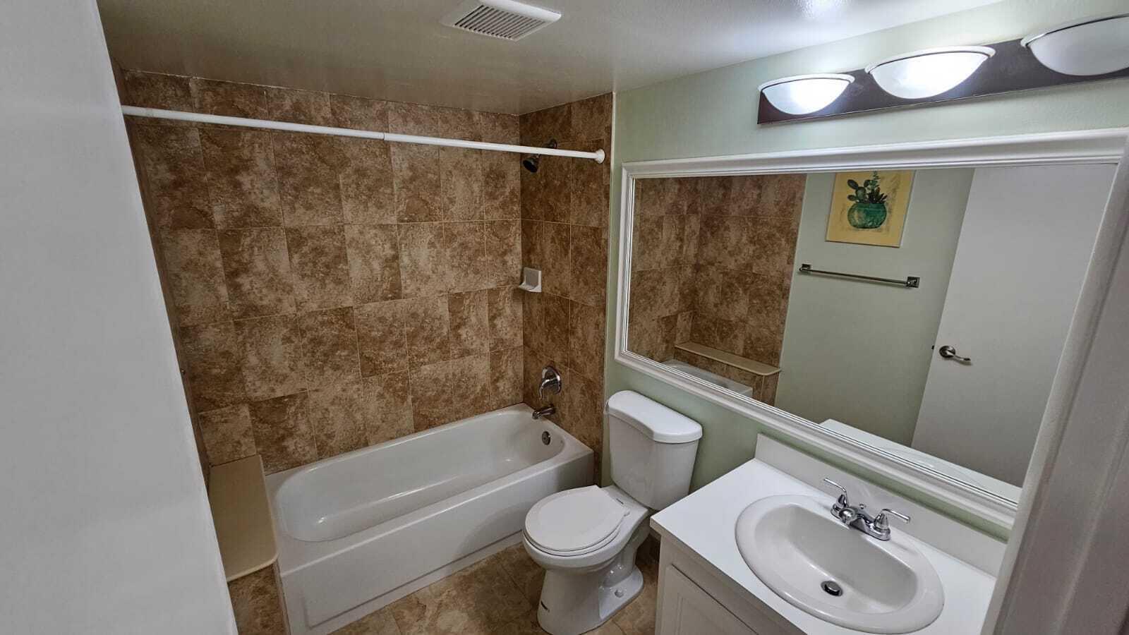CHARTER CLUB OF PALM BEACH CONDO - Residential Lease