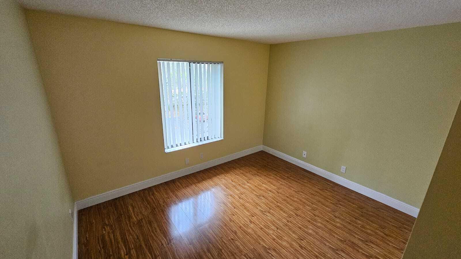 CHARTER CLUB OF PALM BEACH CONDO - Residential Lease