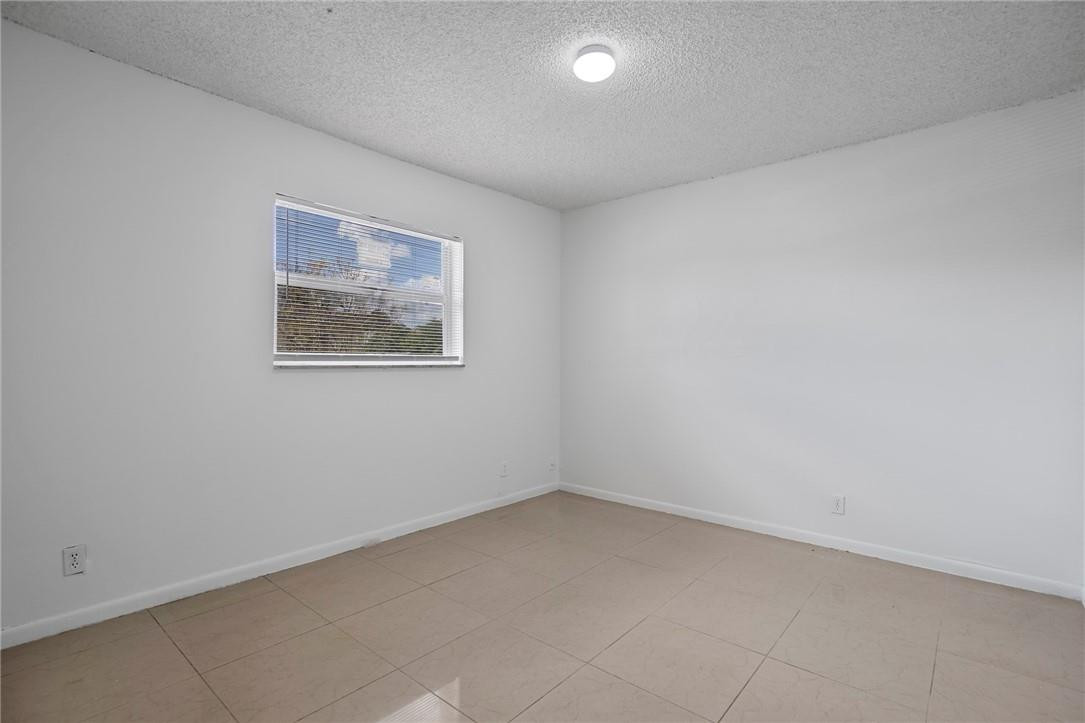 VILLAS AT CORAL SPRINGS - Residential