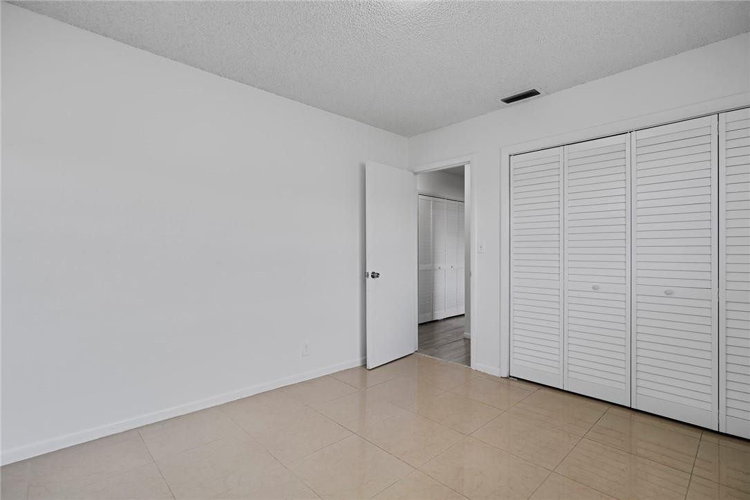 VILLAS AT CORAL SPRINGS - Residential