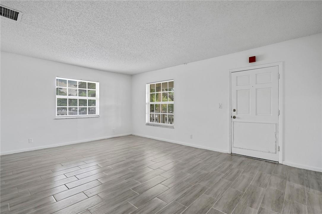 VILLAS AT CORAL SPRINGS - Residential