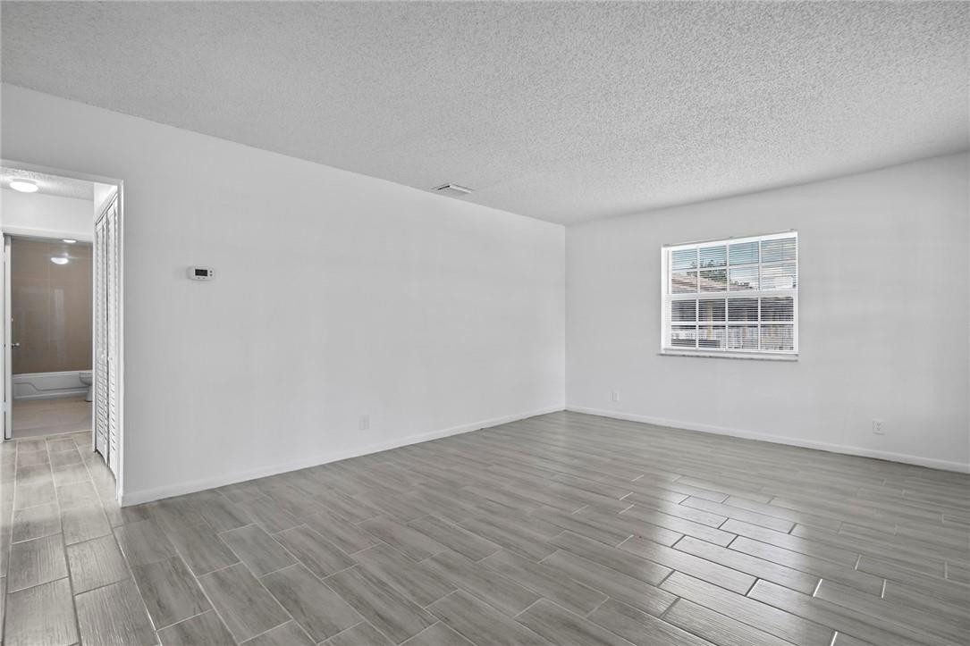 VILLAS AT CORAL SPRINGS - Residential