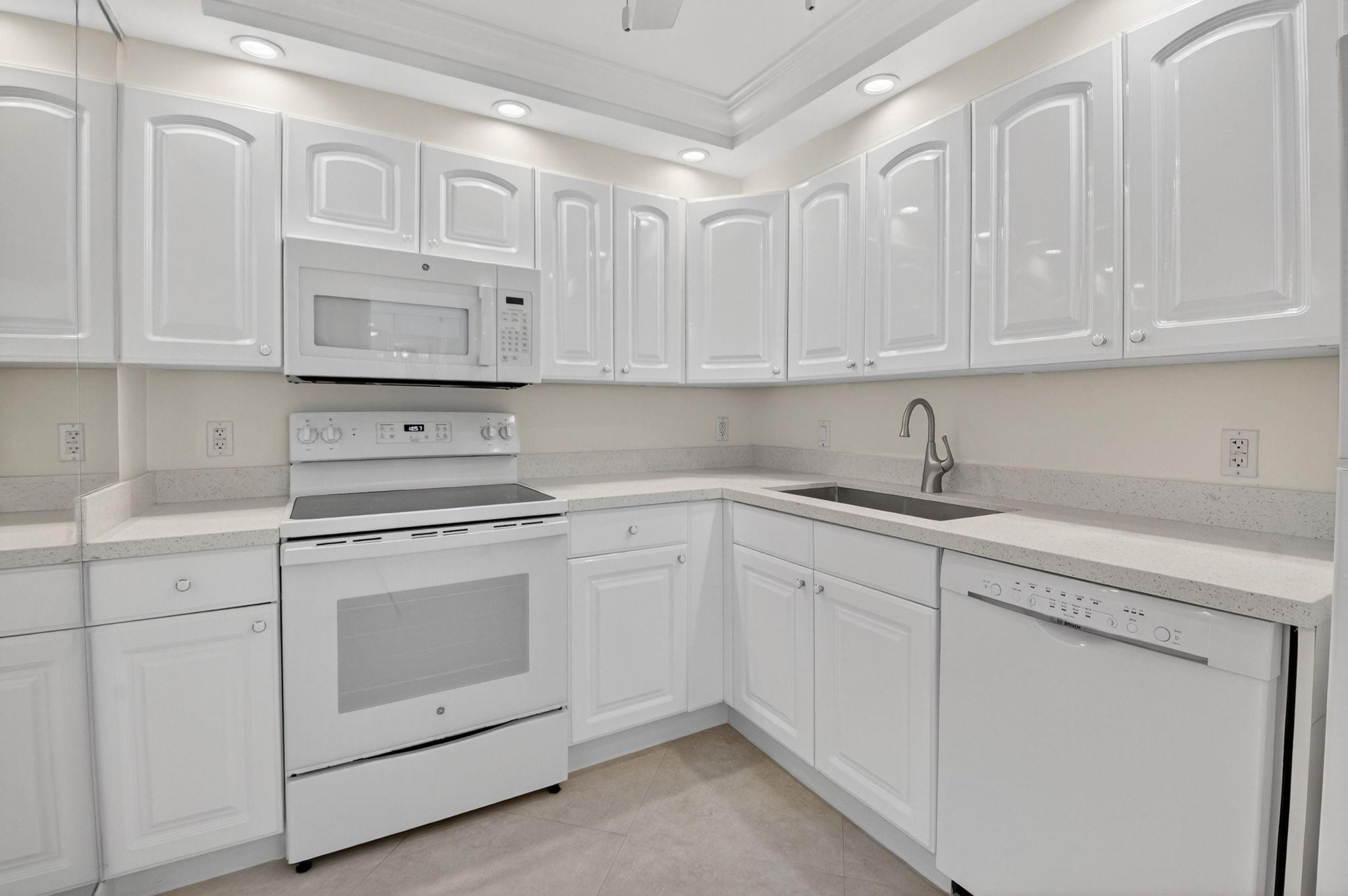 45 OCEAN CONDO - Residential