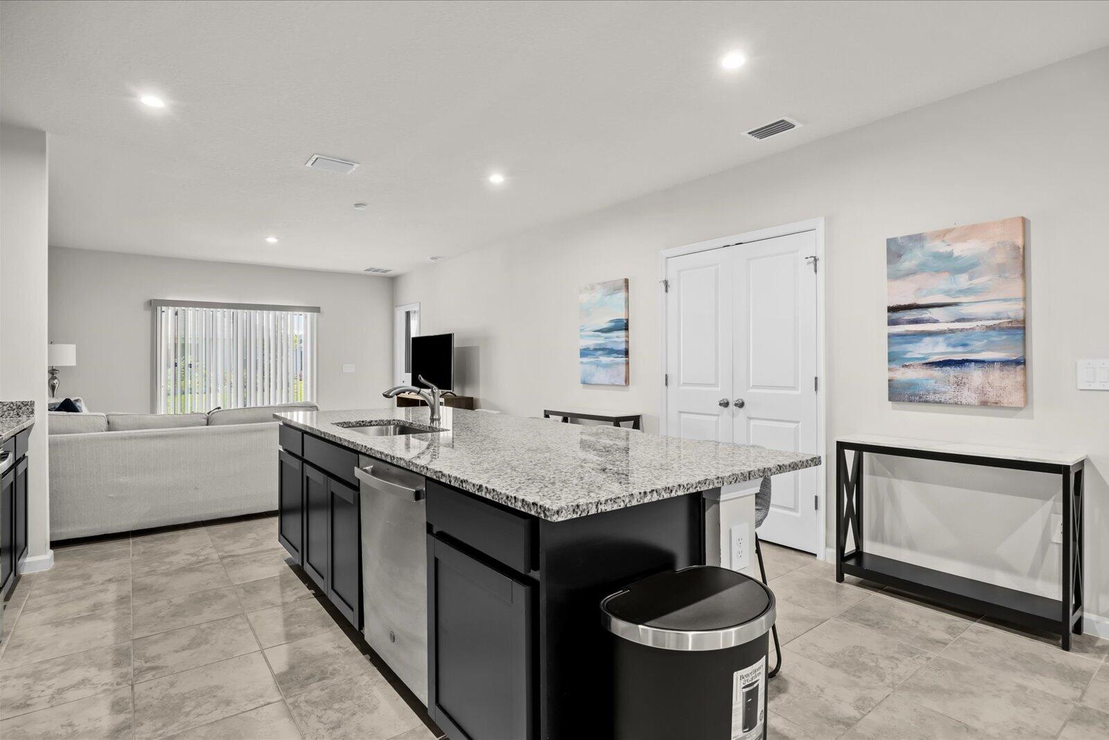 AVALON CROSSING - Residential