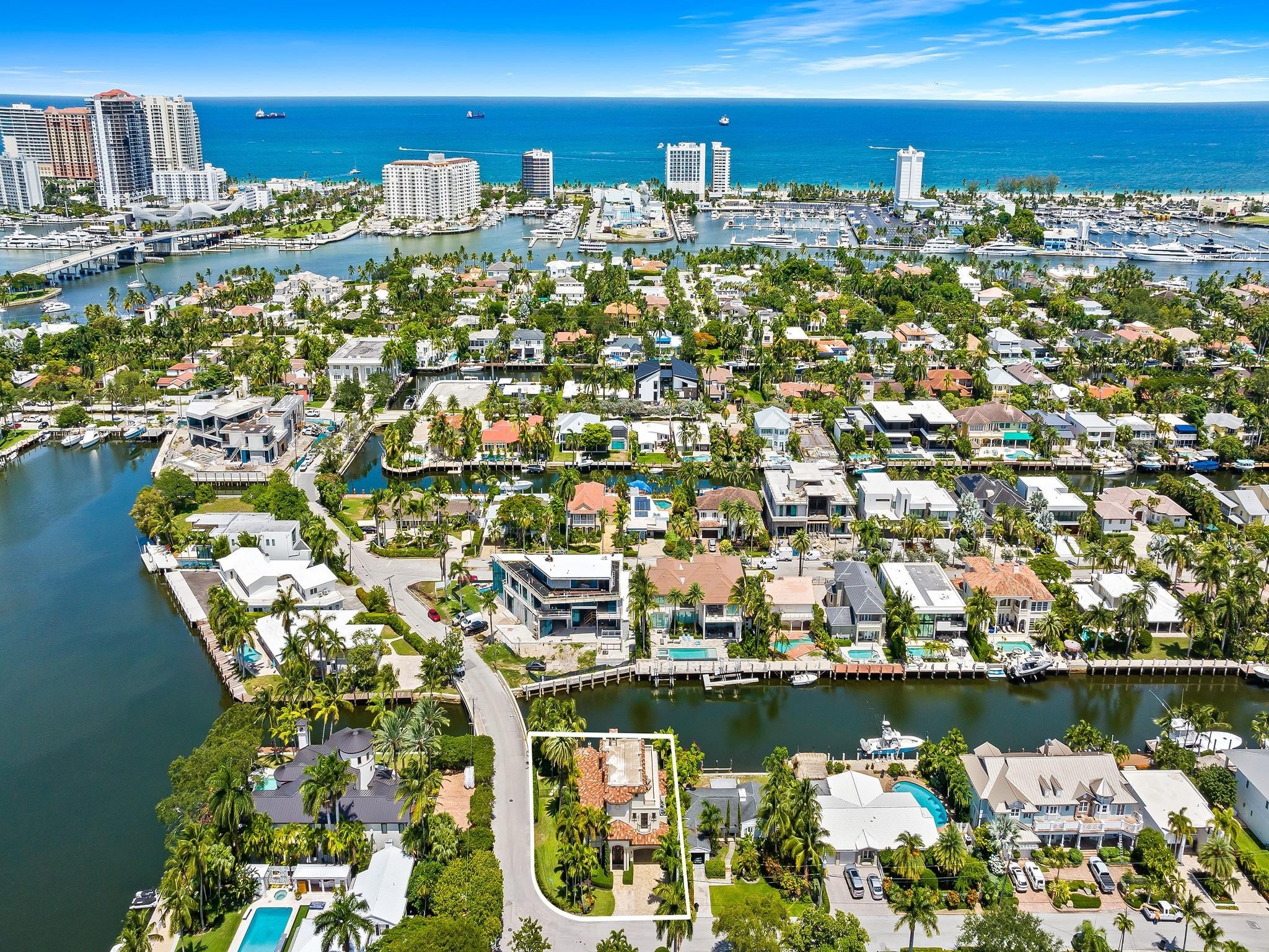 LAS OLAS - Residential