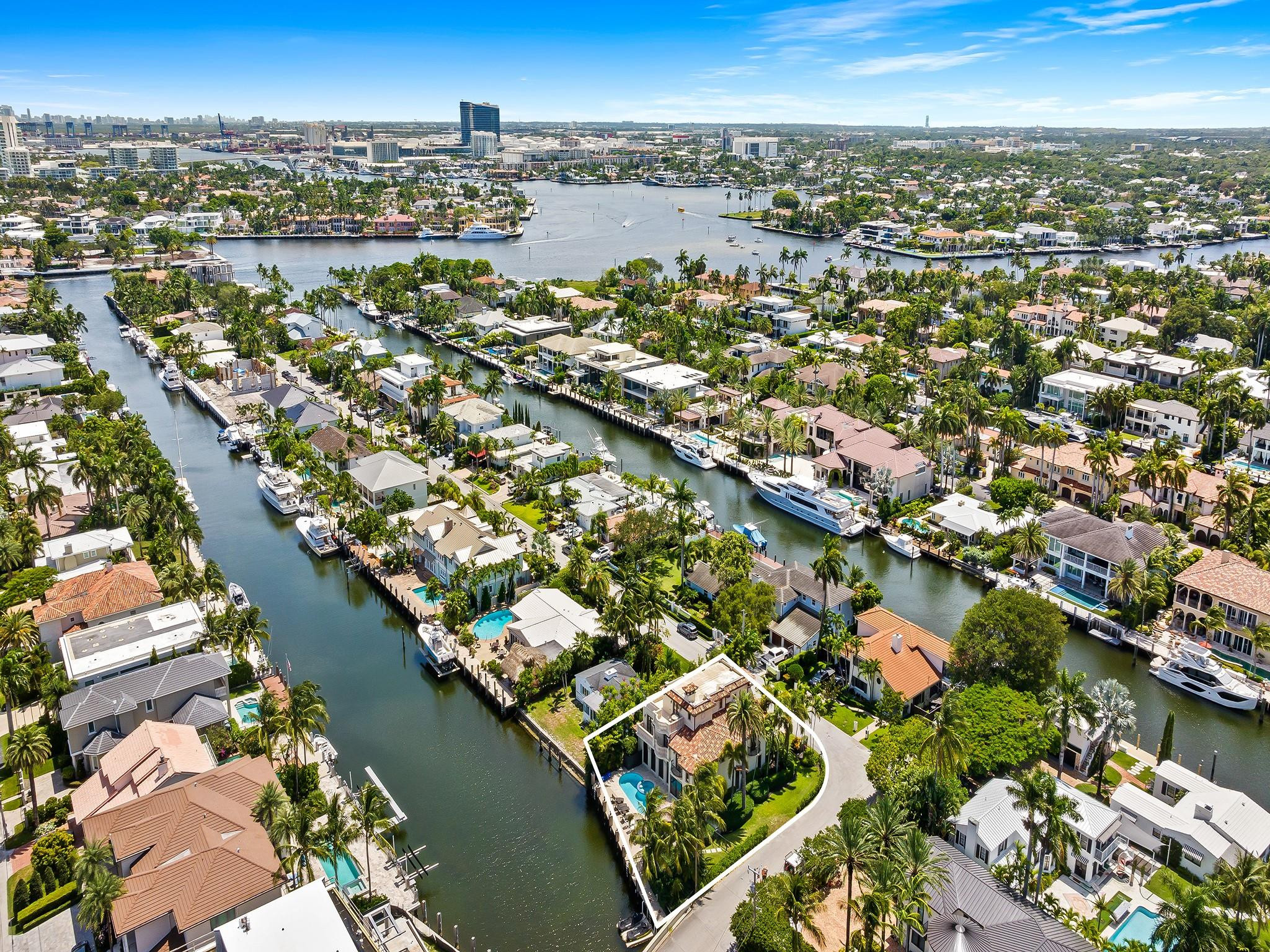 LAS OLAS - Residential